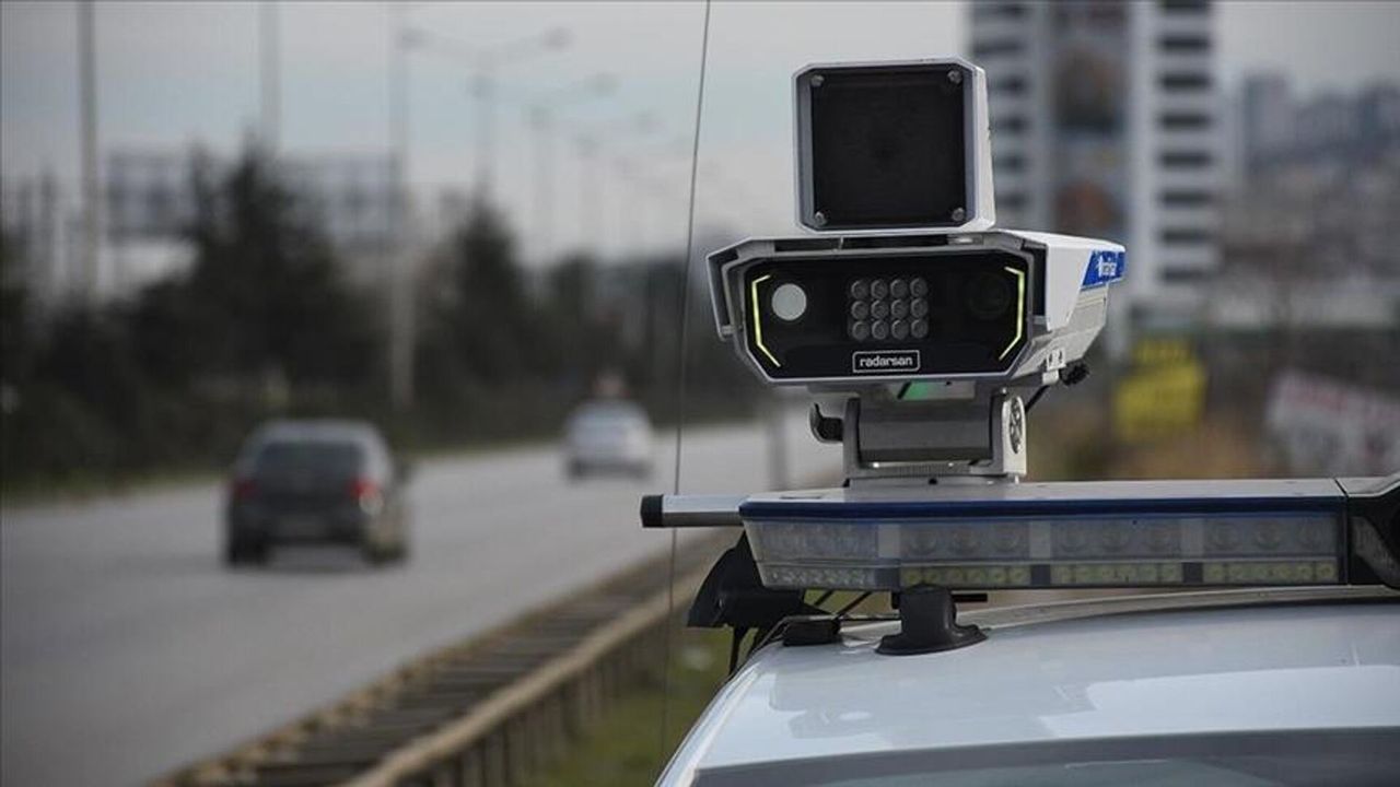 50 Dakika'da 4 Radar Cezası: Afyonkarahisar-Denizli Yolunda Dikkat!