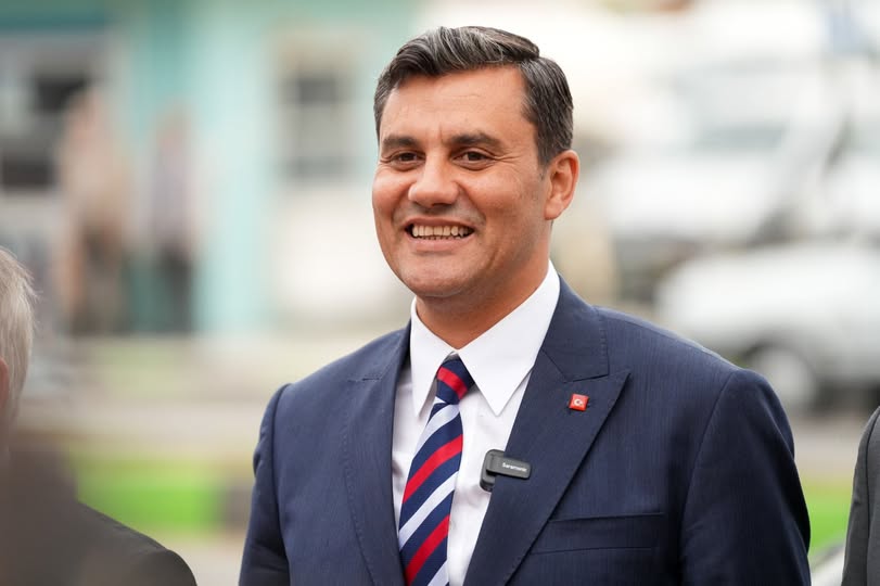 Manisa Belediye Başkanı Ferdi Zeyrek Hayatını Kaybetti!