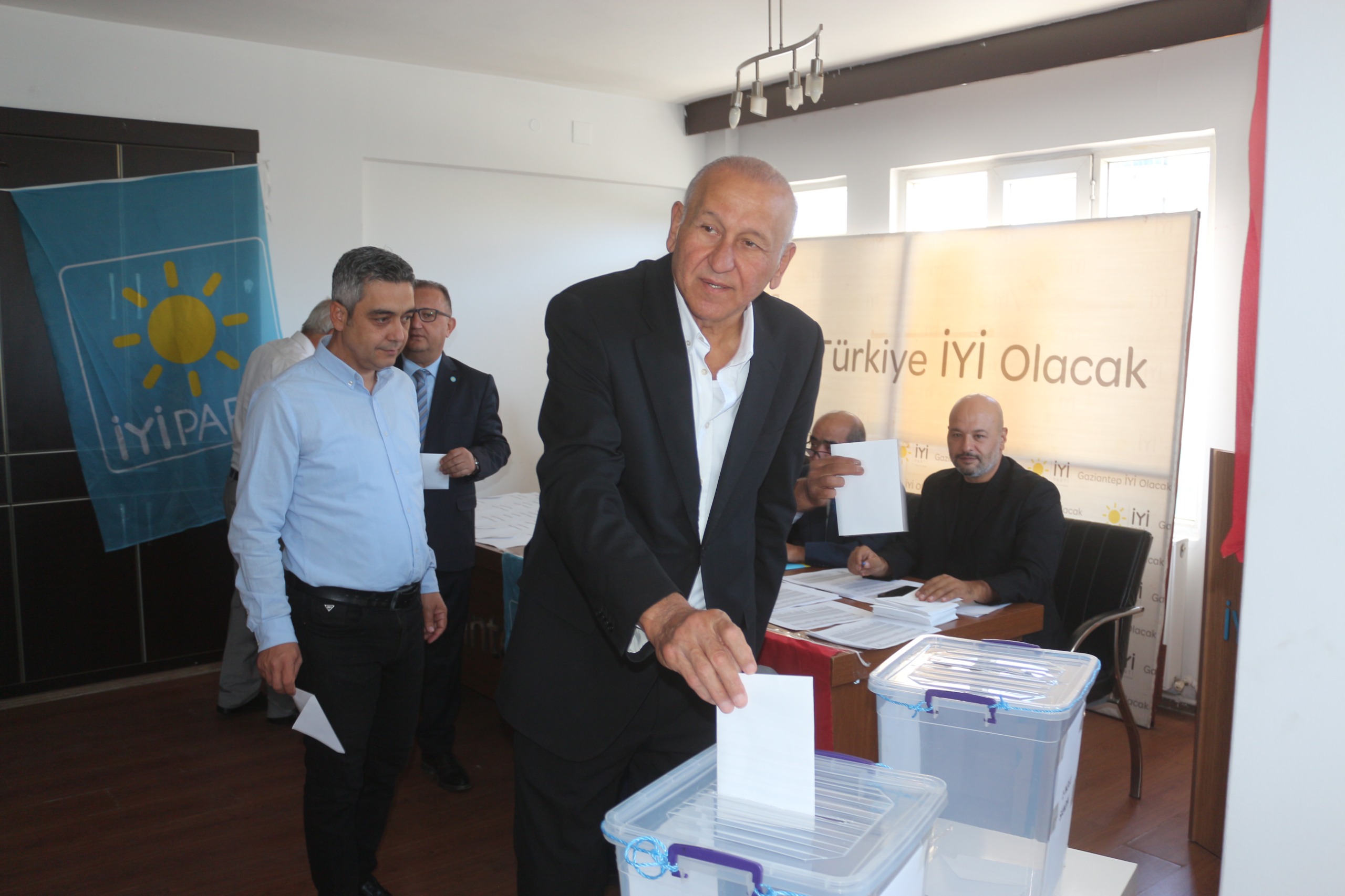 “ŞERİF BAŞKÜLEKÇİ: Şehitkamil’de İYİ Parti Delege Seçimi Coşkuyla Gerçekleşti”