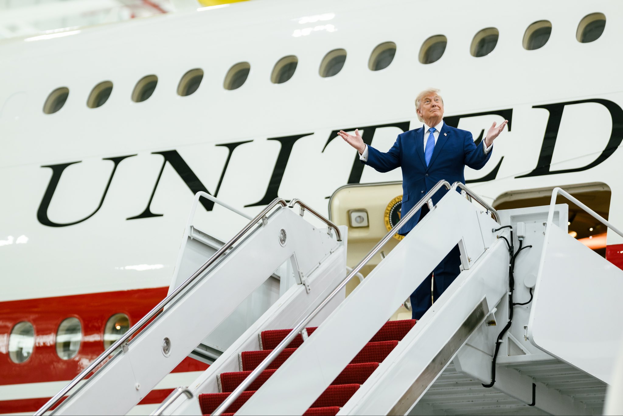 ABD Başkanı Trump Yeni Air Force One’ı Tanıttı: Ziyaret Rotasında Türkiye De Var