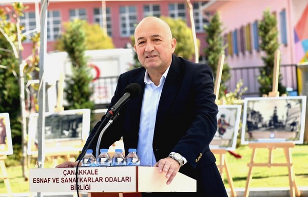 Ak Parti̇ Mi̇lletveki̇li̇ Ayhan Gi̇der ; “Si̇yasetçi̇lere De En Büyük Düsturu Veren Ahi̇ Evran’dir”