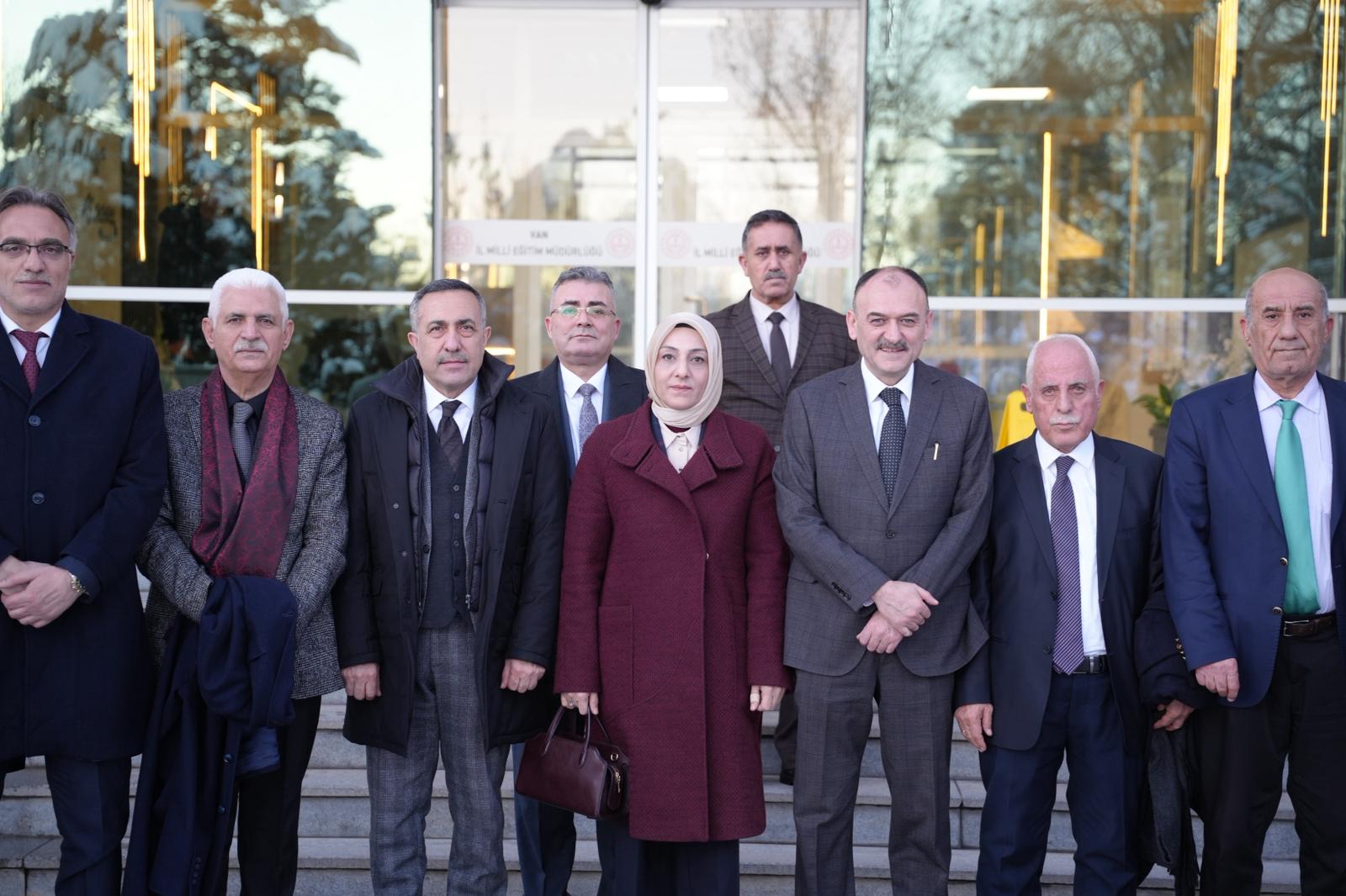 AK Parti Van İl Başkanlığından Milli Eğitim’e “Hayırlı Olsun” Ziyareti