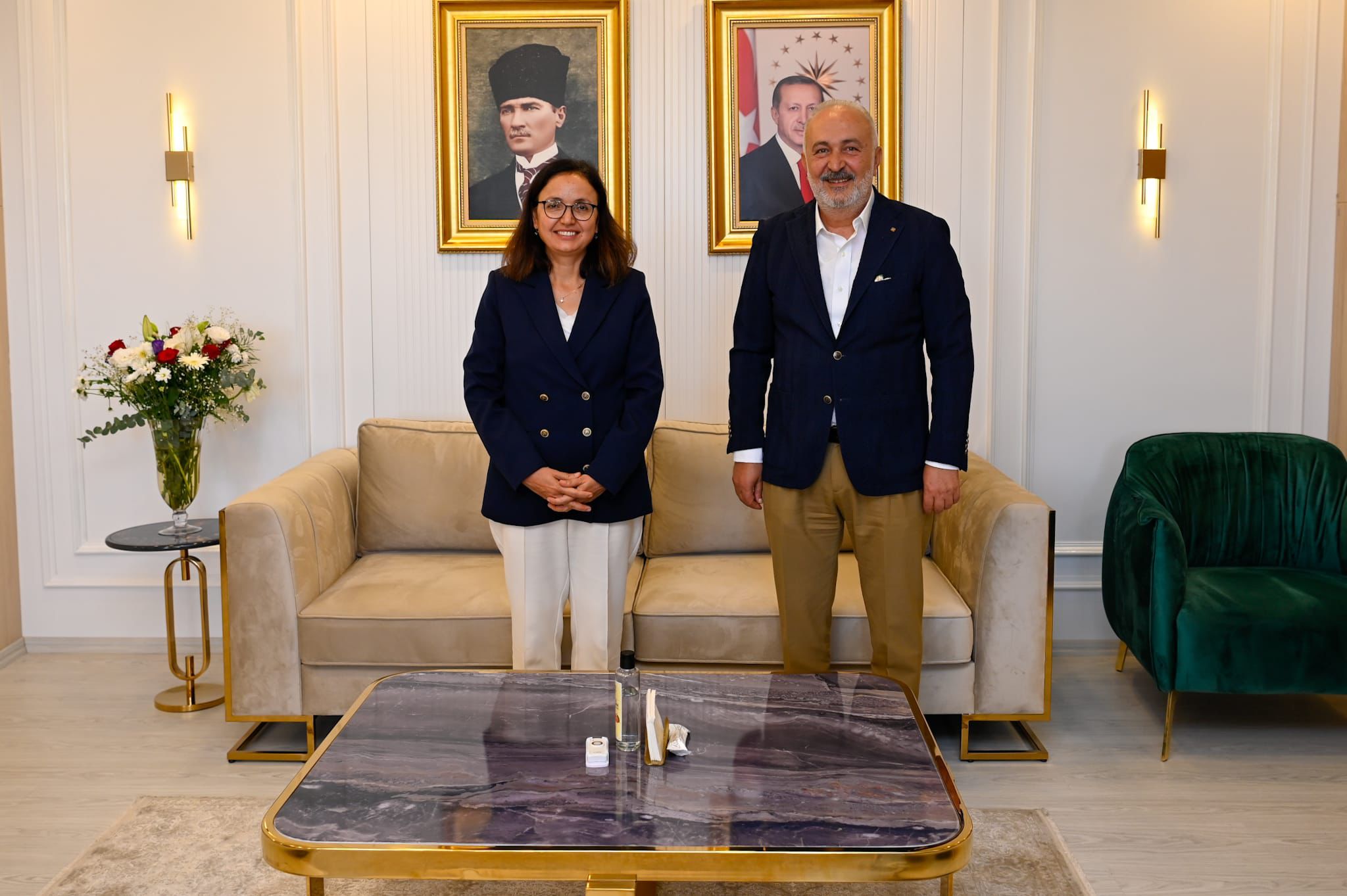 Ali Murat Silpagar’dan Yalova Valisi Dr. Hülya Kaya’ya Ziyaret