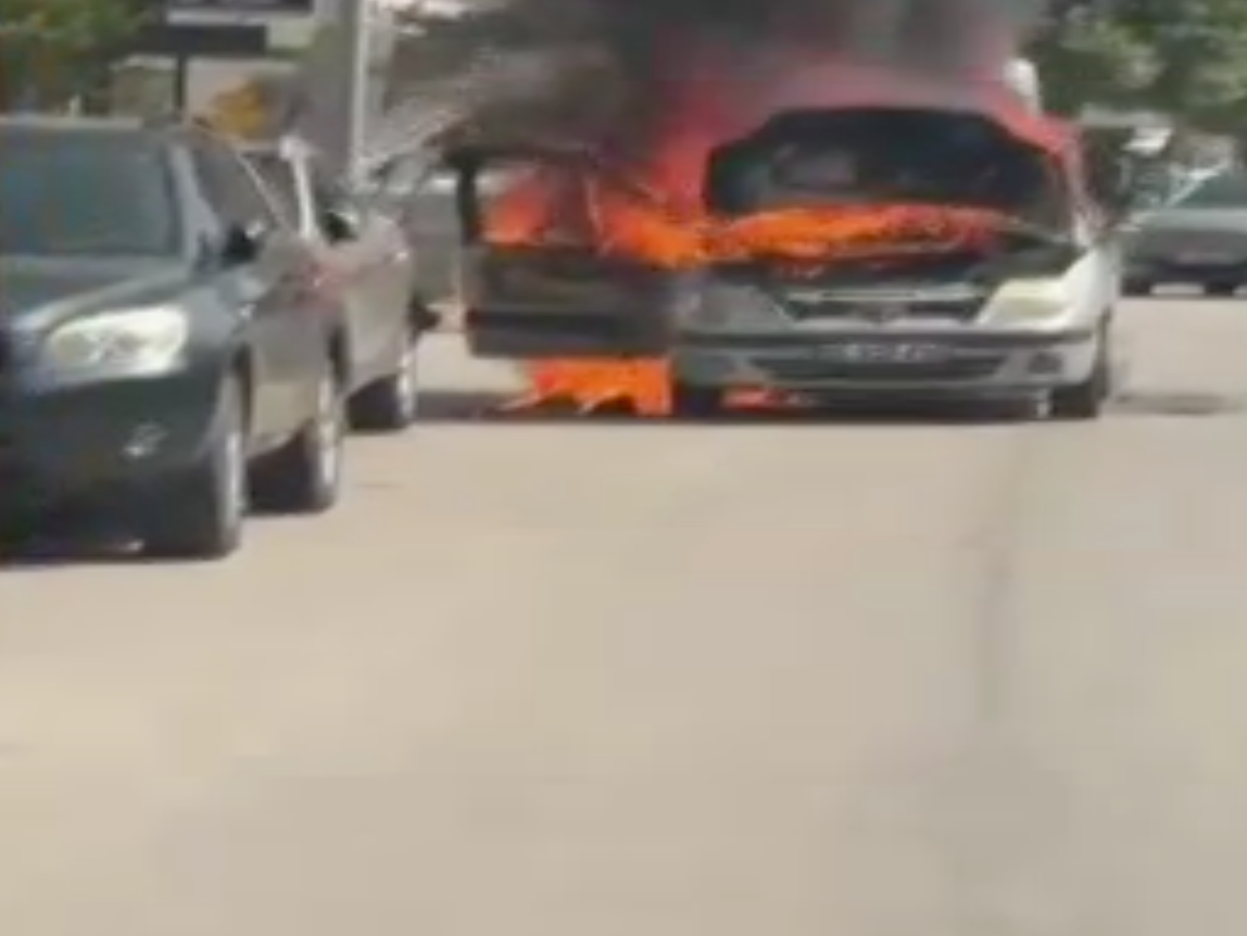 Amasya’da Seyir Halindeki Otomobil Alev Alev Yandı