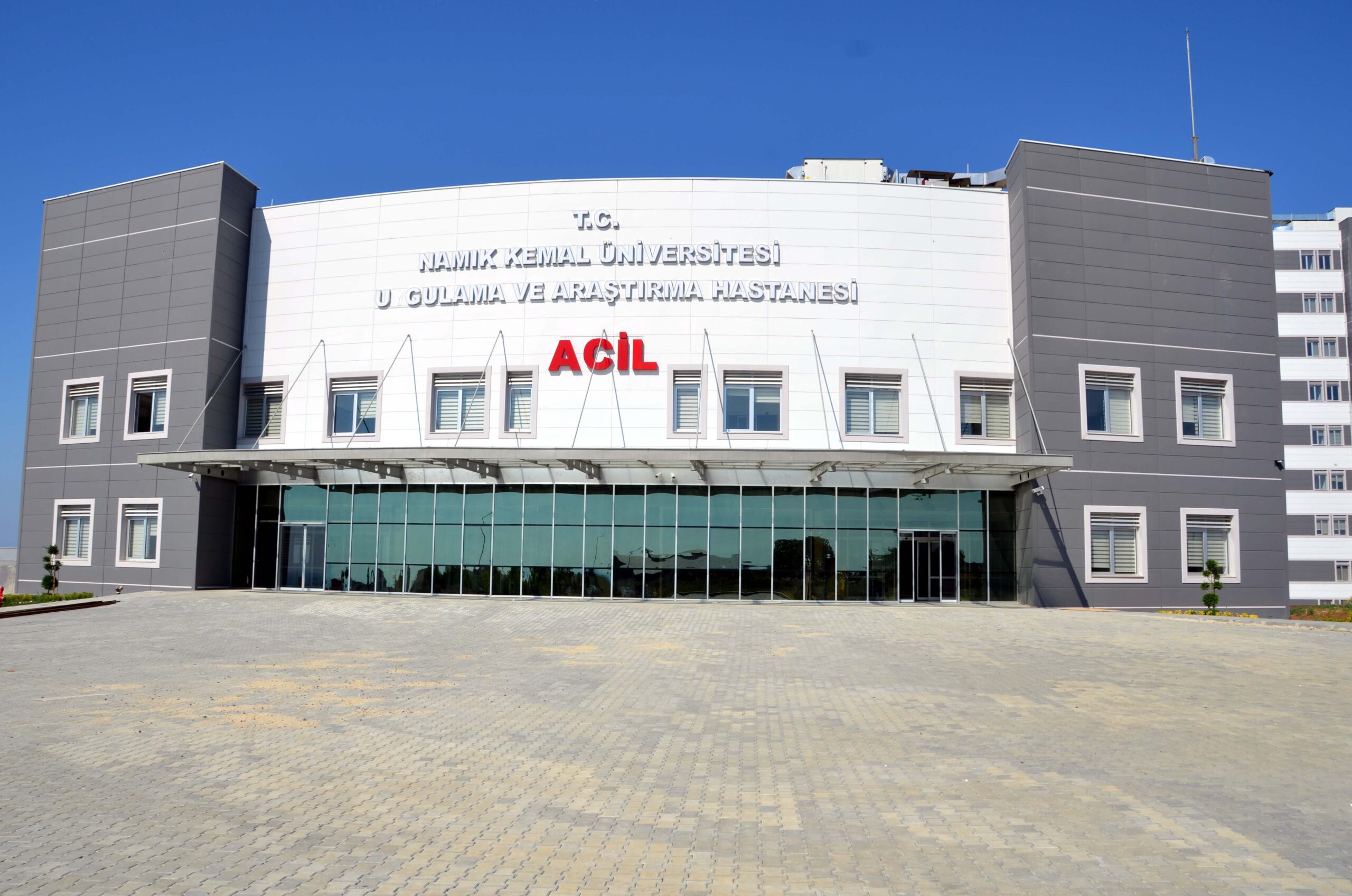 Ameliyat skandalı iddiası: Sorumlu doktor yurt dışında, hasta hayatını kaybetti