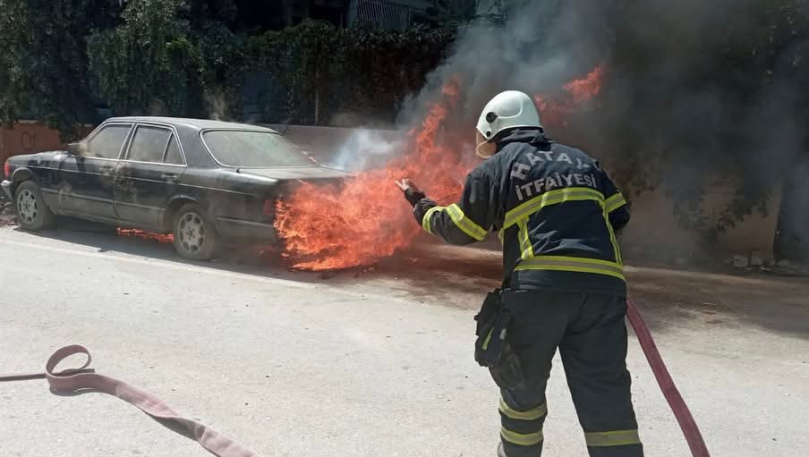 Araç Yangını Korkuttu
