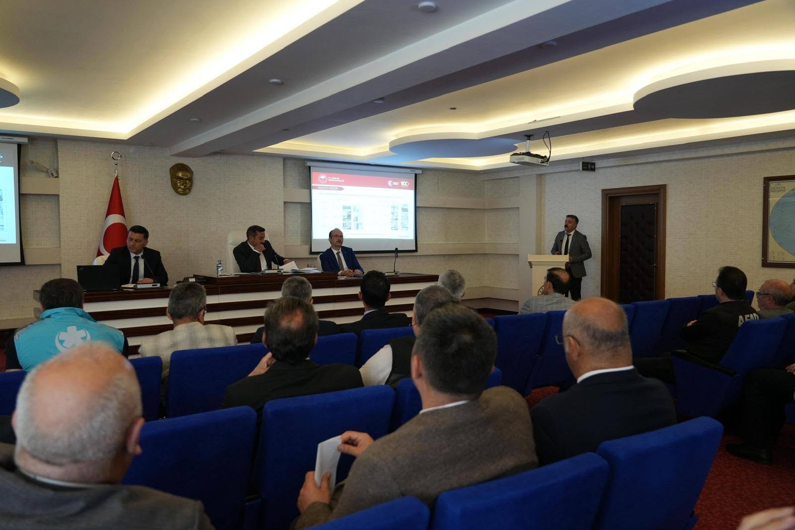 Ardahan İl Su Kurulu Toplantısı Gerçekleştirildi: Su Kaynaklarının Korunması ve Verimli Kullanımı Masaya Yatırıldı