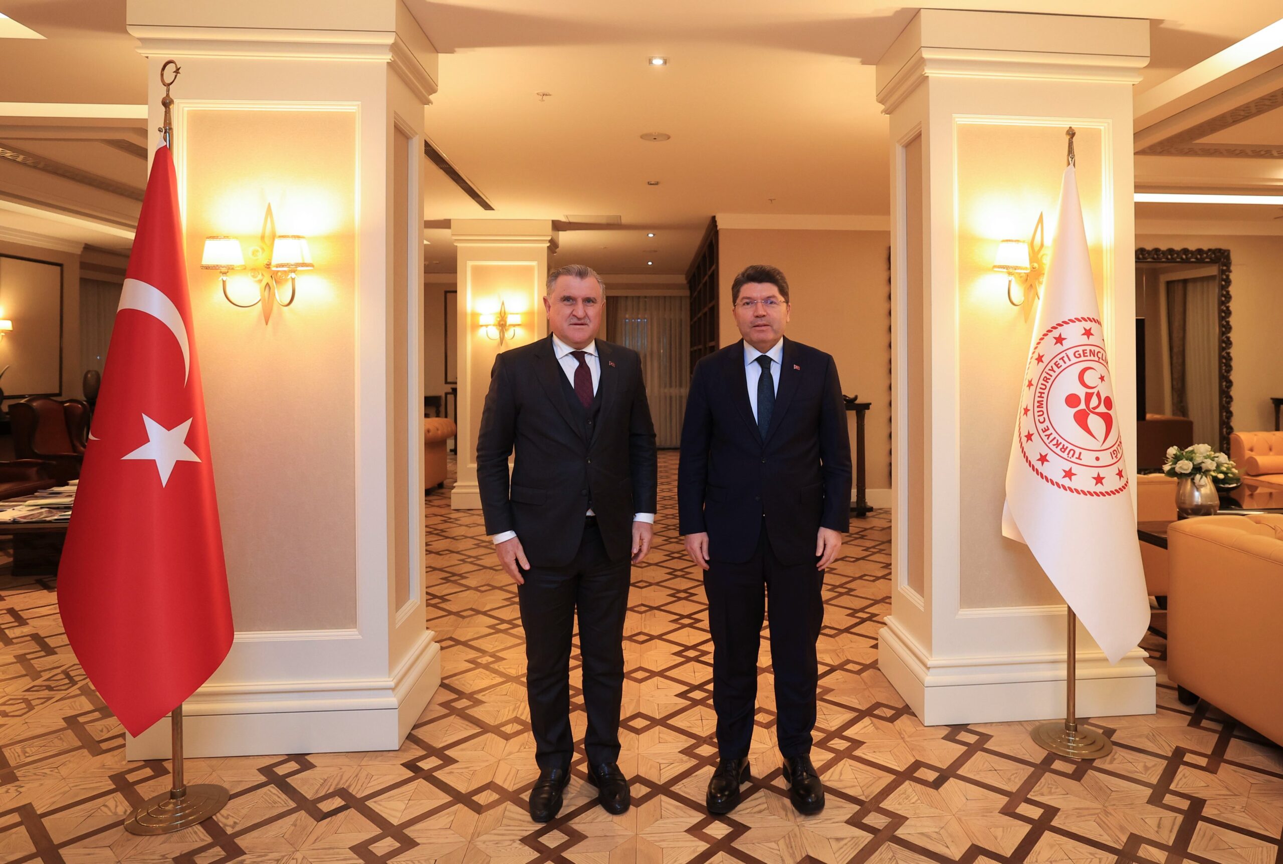 Bakan Bak ve Bakan Tunç’tan Kritik ‘Şike ve Bahis’ Zirvesi