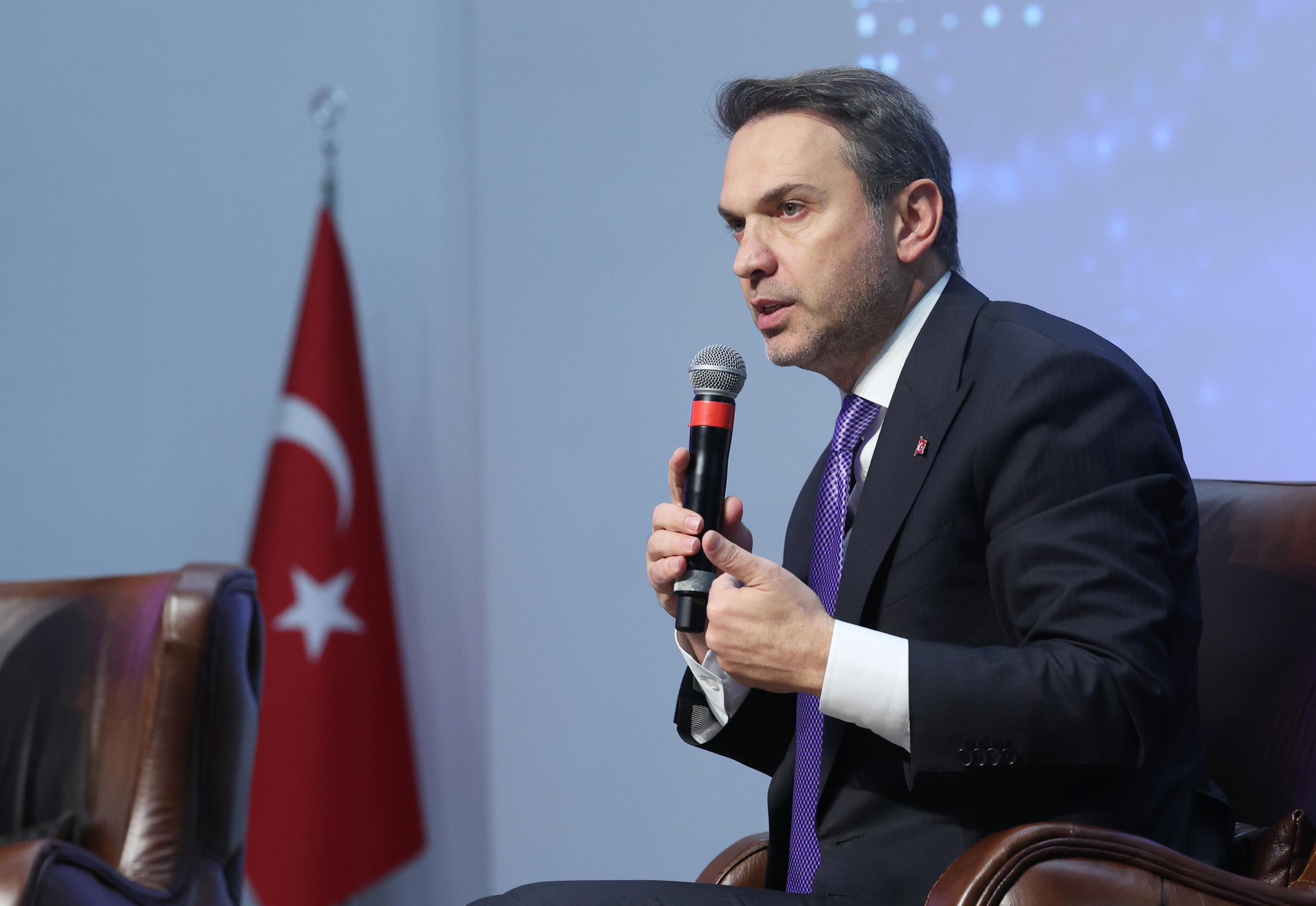Bakan Bayraktar: “Enerji Arz Güvenliğinde Bir Sorunumuz Yok”
