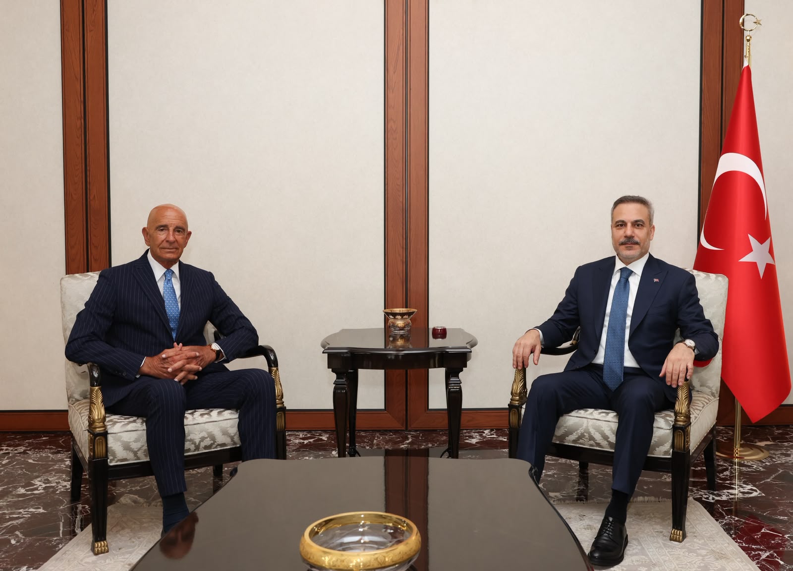 Bakan Hakan Fidan, ABD Özel Temsilcisi Tom Barrack ile Görüştü