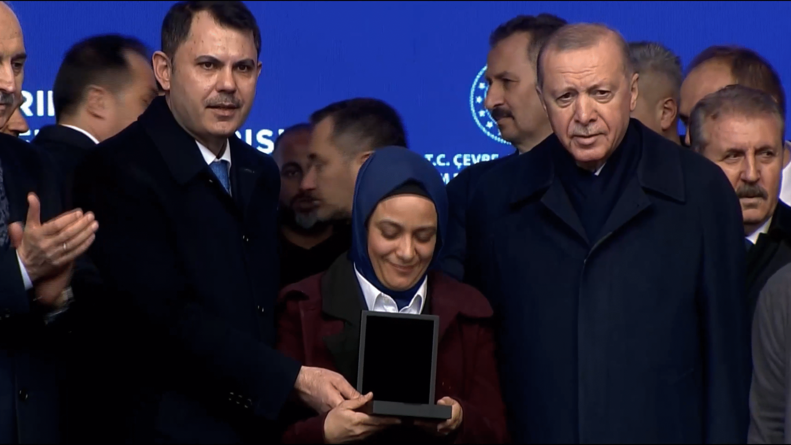 Bakan Kurum’dan “Bu Başarı Türkiye’nin” Filmine Destek Veren İsimlere Teşekkür