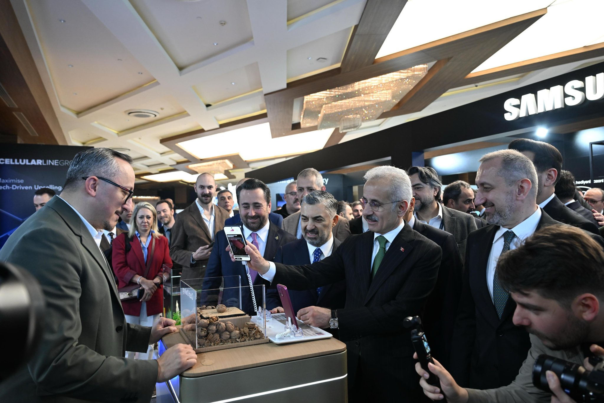 Bakan Uraloğlu: “5G Abone Sayısı 10 Günde 29 Milyonu Aştı”
