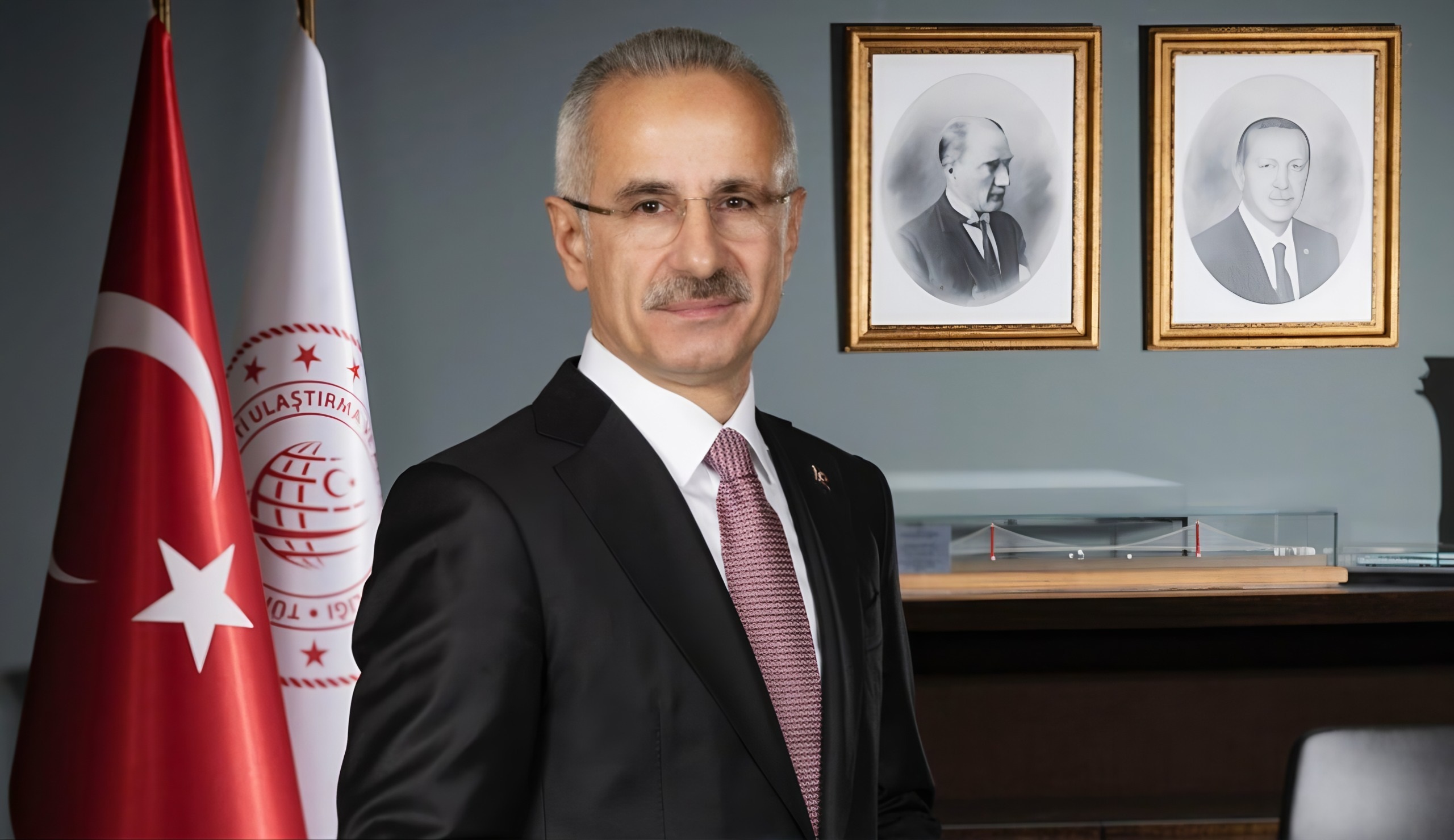Bakan Uraloğlu: Denizcilik Ödemelerinin Yüzde 80’i Çevrim İçi Yapılıyor
