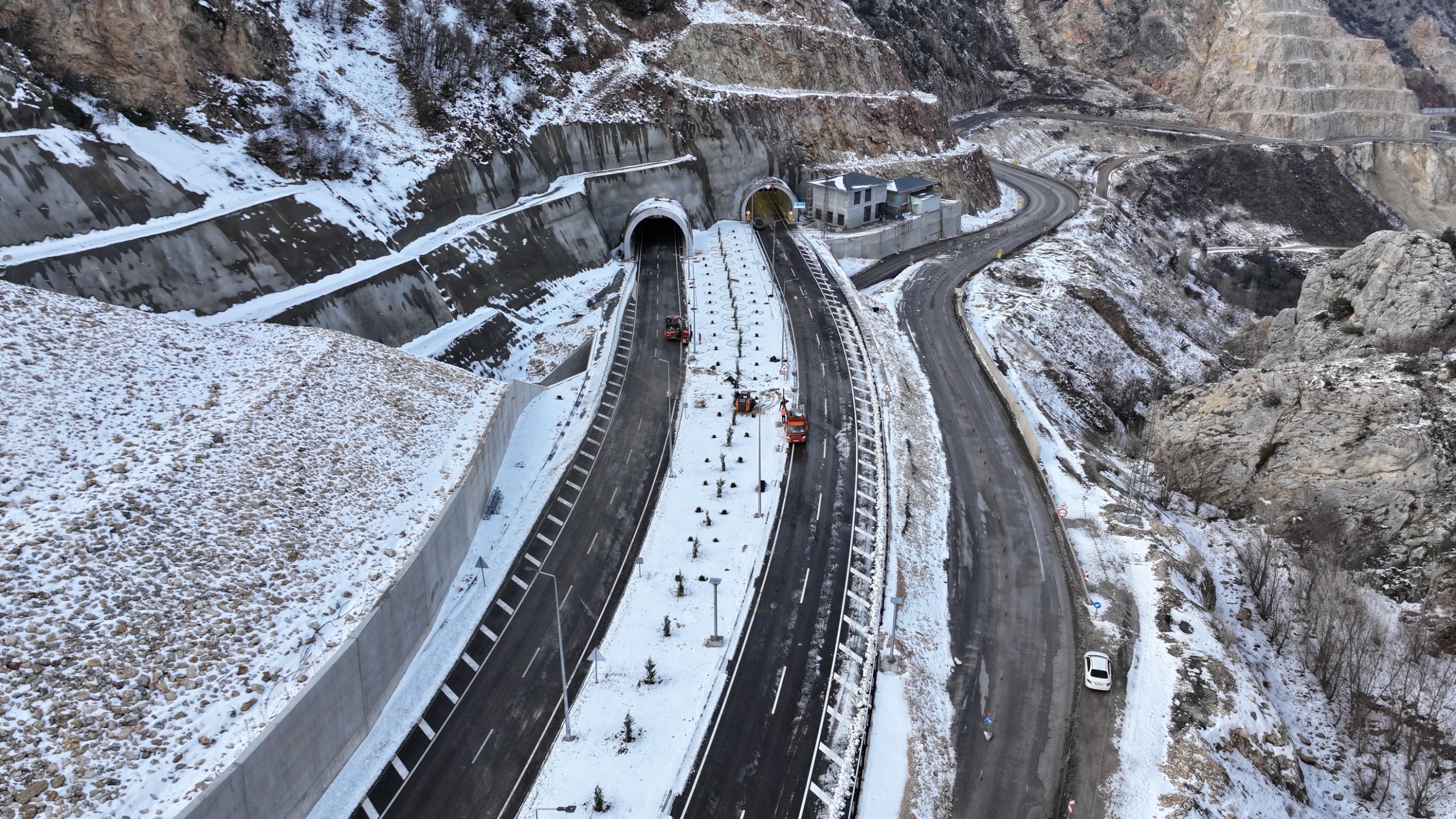 Bakan Uraloğlu: Kırkdilim Tünelleri’nde Sona Yaklaşıldı