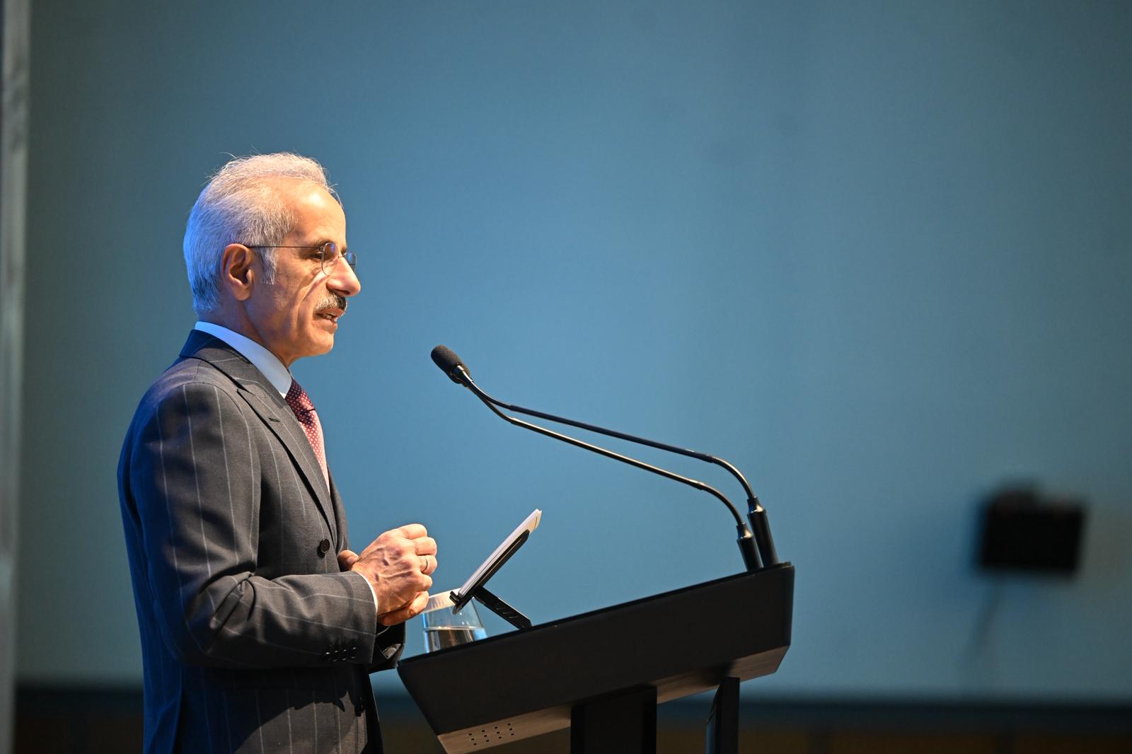 Bakan Uraloğlu: TÜRKSAT 6A’yı Hizmete Aldık, Şimdi 7A İçin Kollarımızı Sıvadık