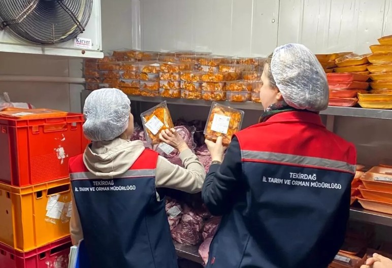 Bakan Yumaklı Duyurdu: Ocak Ayında Gıda Denetimlerinde Milyonluk Ceza Kesildi