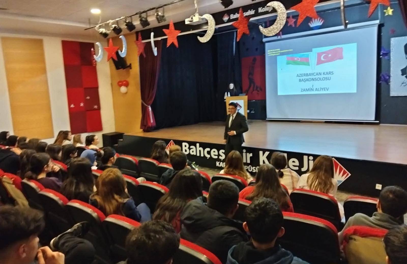 Başkonsolos Zamin Aliyev Bahçeşehir Koleji’nde Öğrencilerle Buluştu