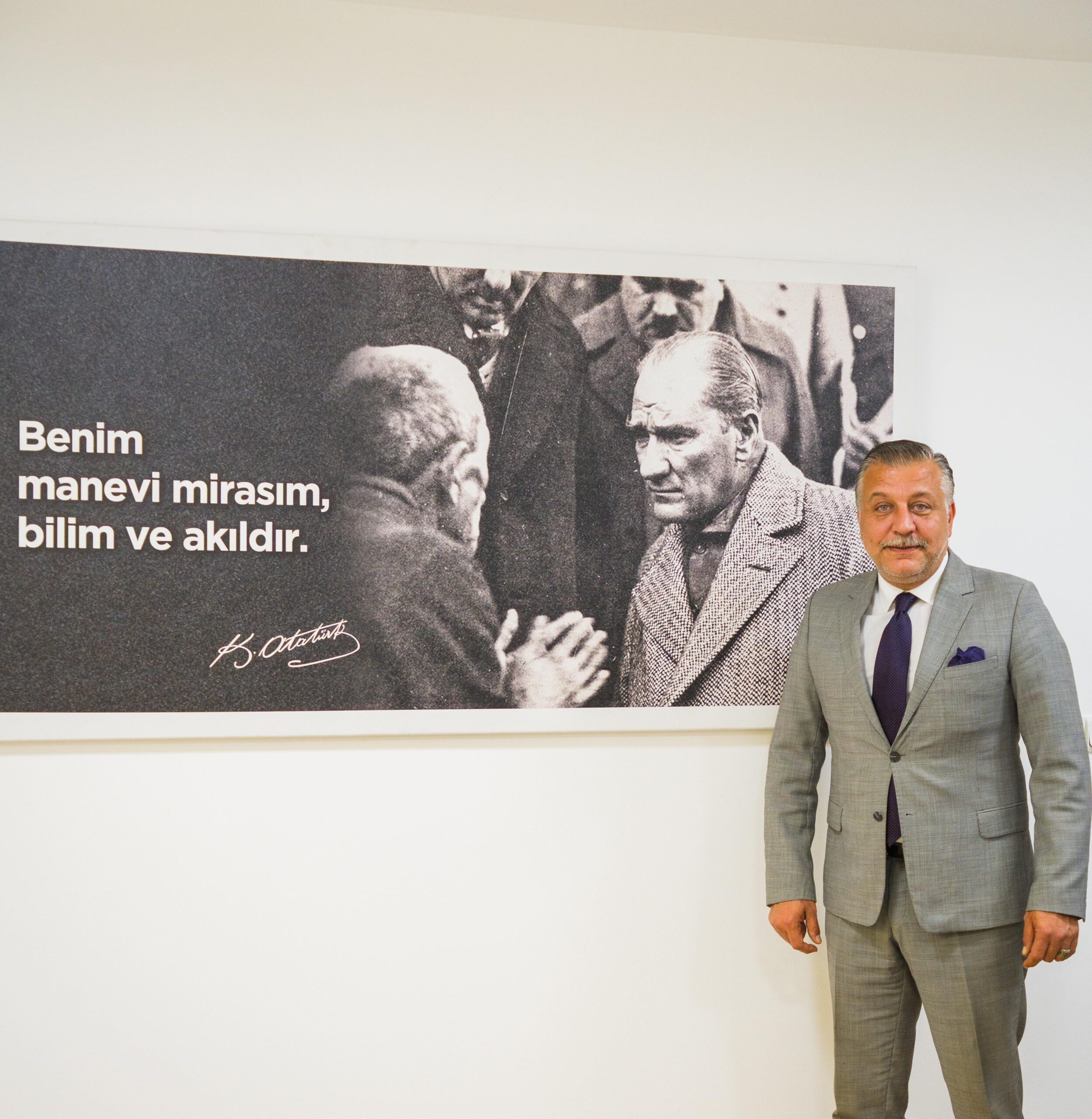 Çameria Arnavutlarına Destek: “Soykırım Asla Kabul Edilemez”