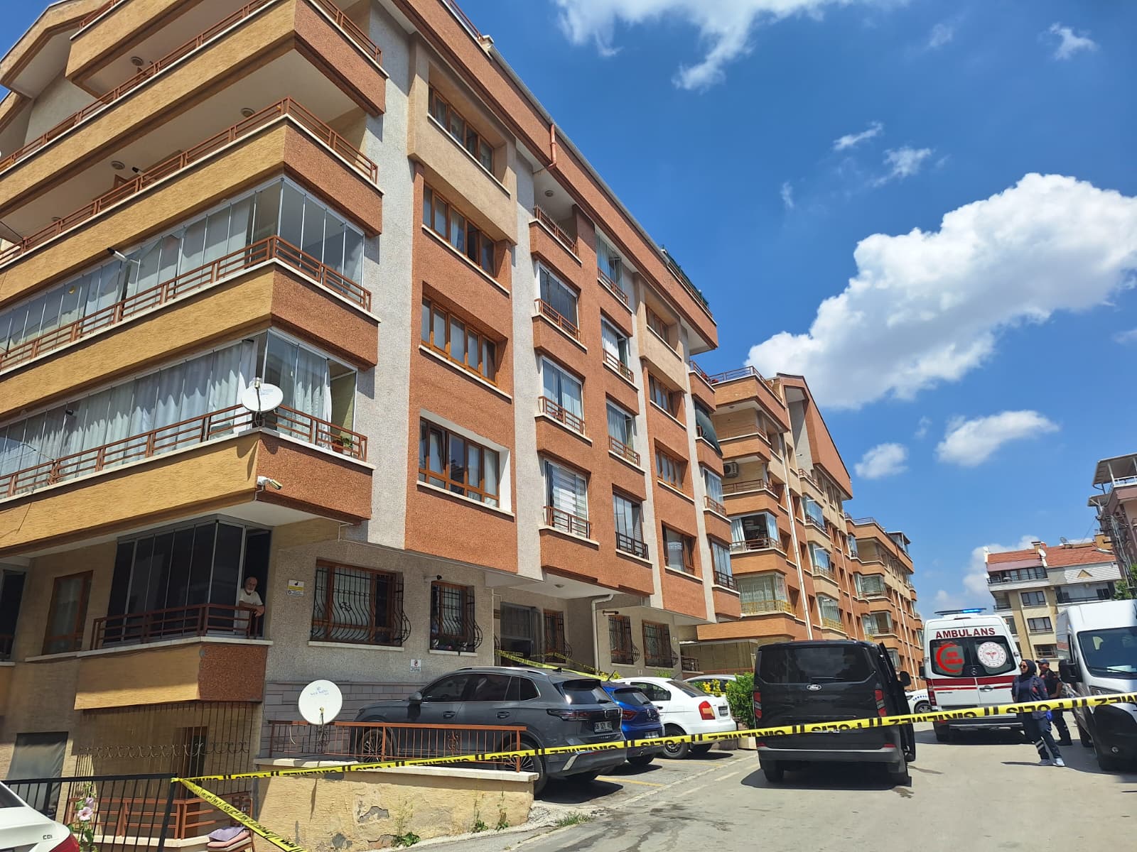 Çankaya’da Apartman Yönetici Yardımcısı Komşusu Tarafından Tabancayla Vurularak Öldürüldü