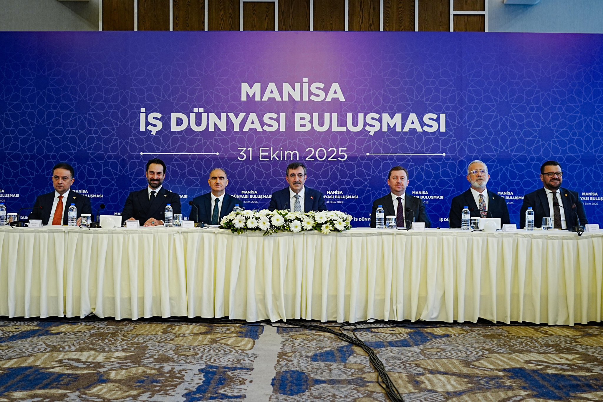 Cevdet Yılmaz: “Türkiye, İlk Kez Yüksek Gelirli Ülkeler Ligine Adım Atacak”