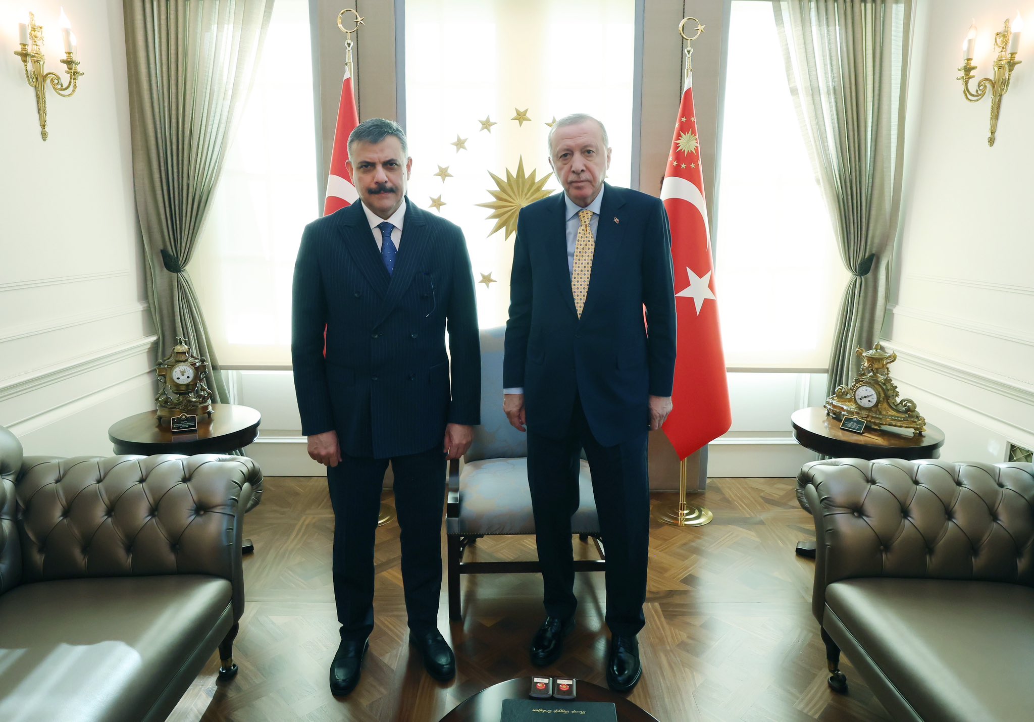 Cumhurbaşkanı Erdoğan, Çankaya Köşkü’nde İki Bakanı Kabul Etti