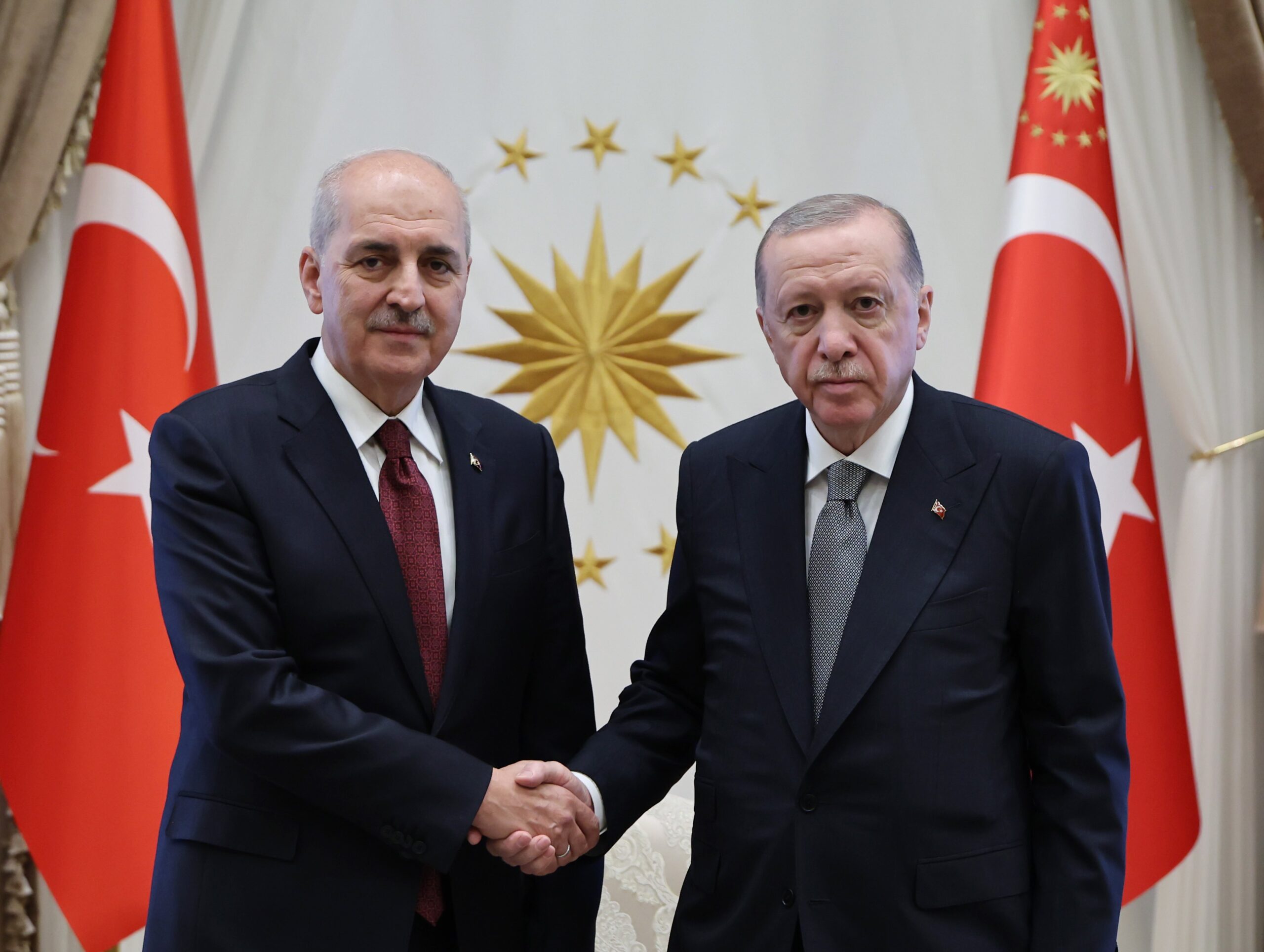 Cumhurbaşkanı Erdoğan, TBMM Başkanı Kurtulmuş’u Beştepe’de Kabul Etti