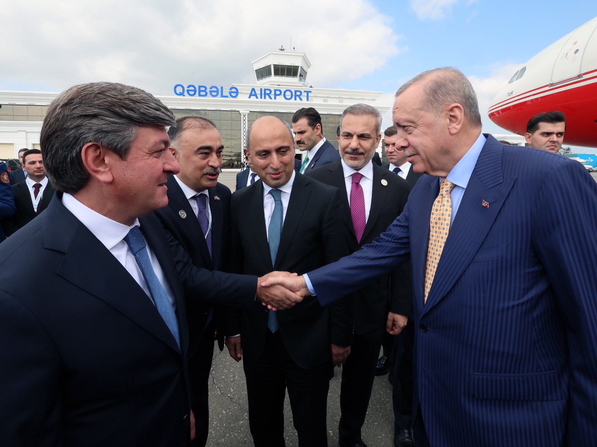 Cumhurbaşkanı Erdoğan, Türk Devletleri Teşkilatı Zirvesi İçin Azerbaycan’a Gitti