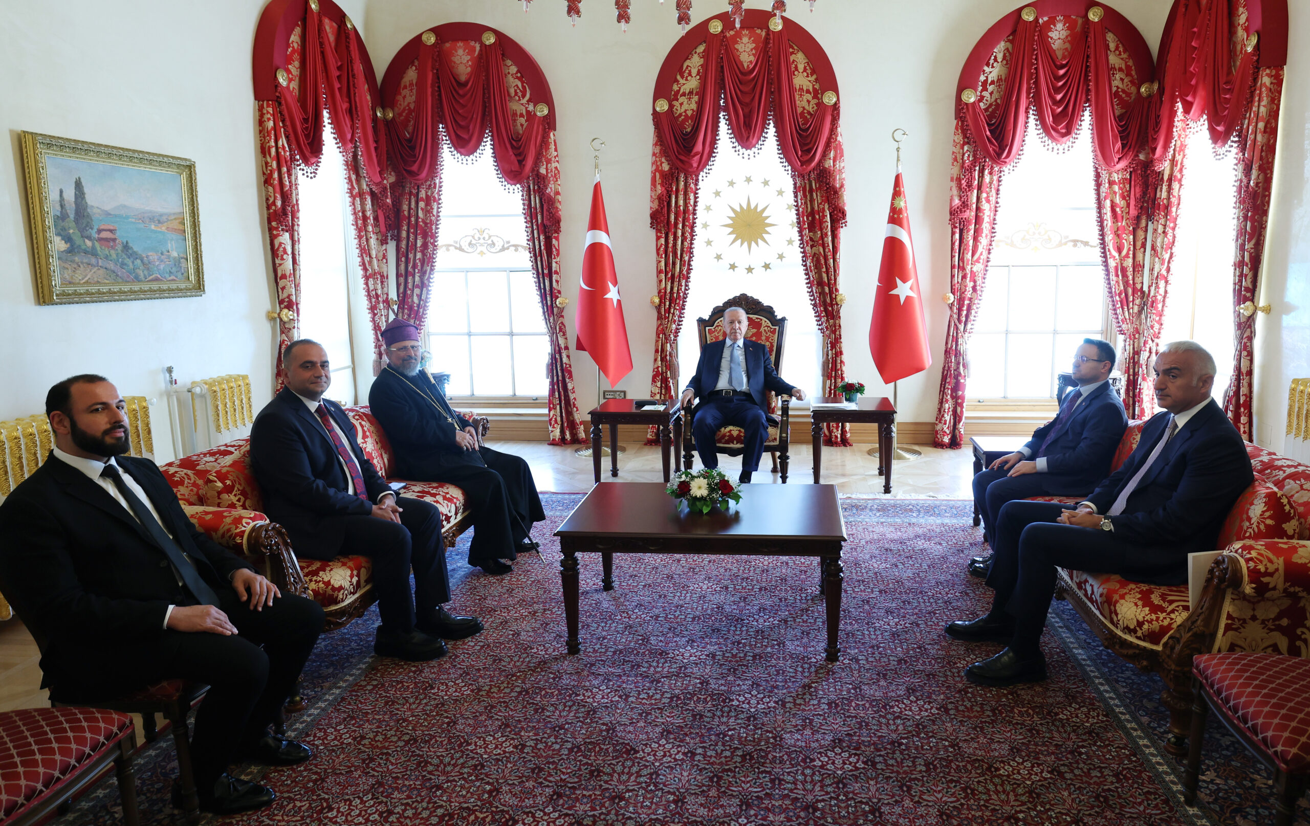 Cumhurbaşkanı Erdoğan, Türkiye Ermenileri Patriği Maşalyan’ı Kabul Etti