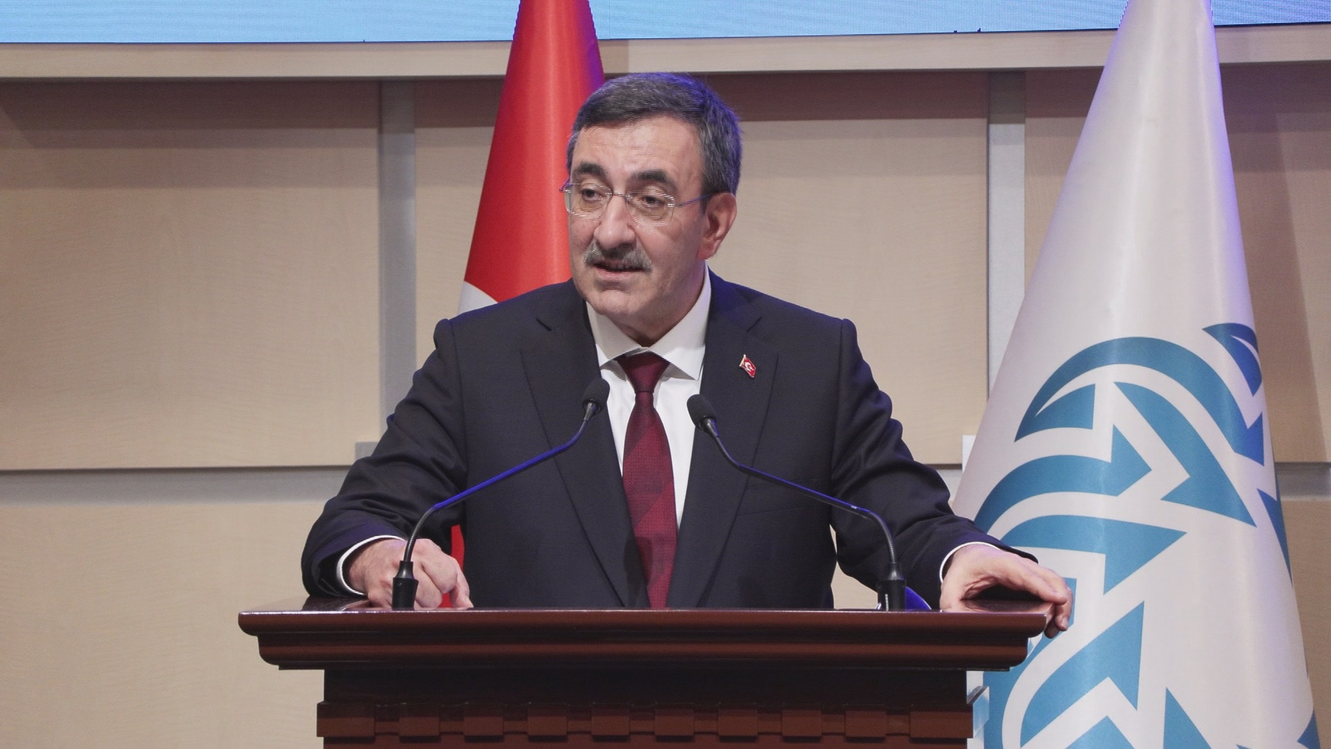 Cumhurbaşkanı Yardımcısı Yılmaz: “Cari Açık 2025 Yılında OVP Tahminleriyle Uyumlu Gerçekleşti”