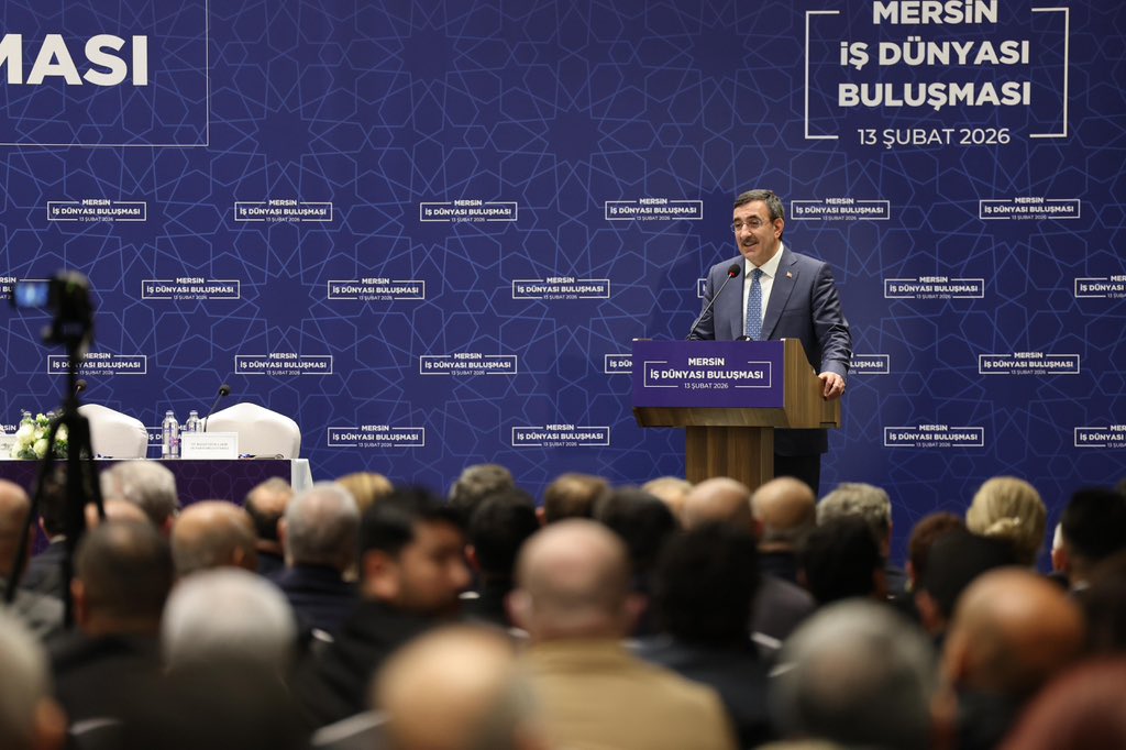 Cumhurbaşkanı Yardımcısı Yılmaz Mersin’de İş Dünyasıyla Buluştu: “Türkiye Üst Orta Gelir Ligine Terfi Etti”