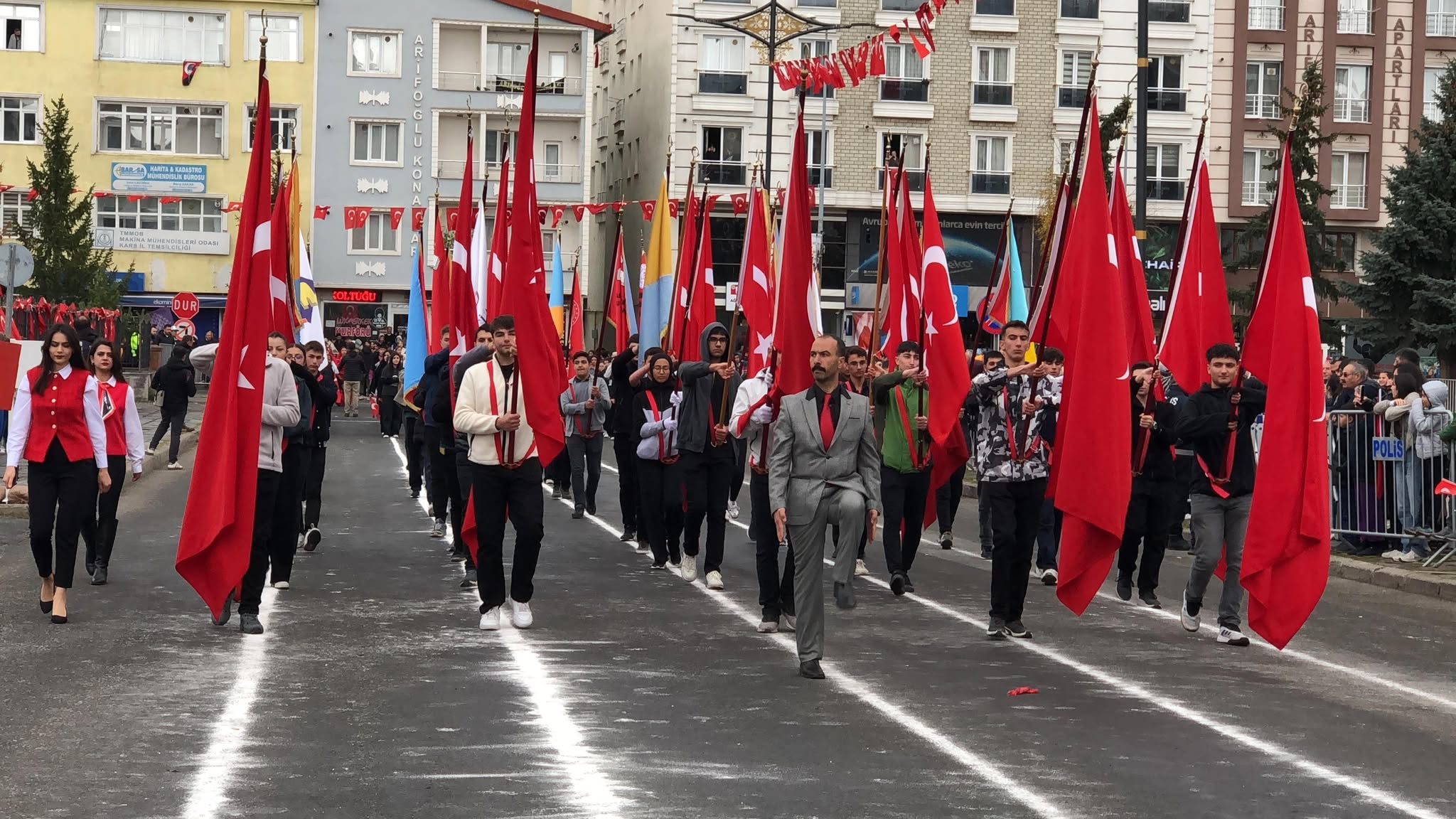 Cumhuriyet’in 102’nci Yılı Kars’ta Coşkuyla Kutlandı