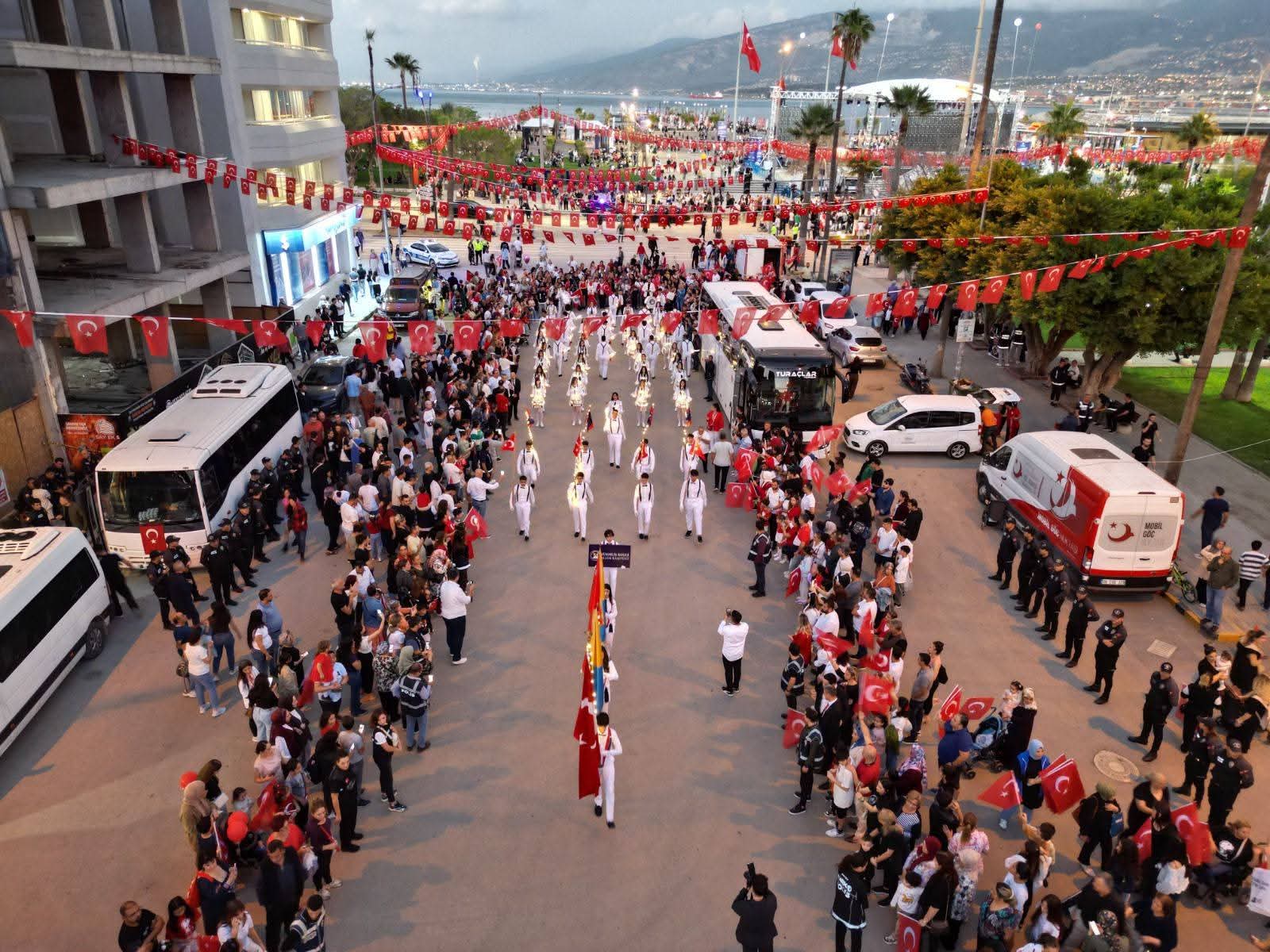 Cumhuriyet’in Işığı Yükseliş’le Parladı