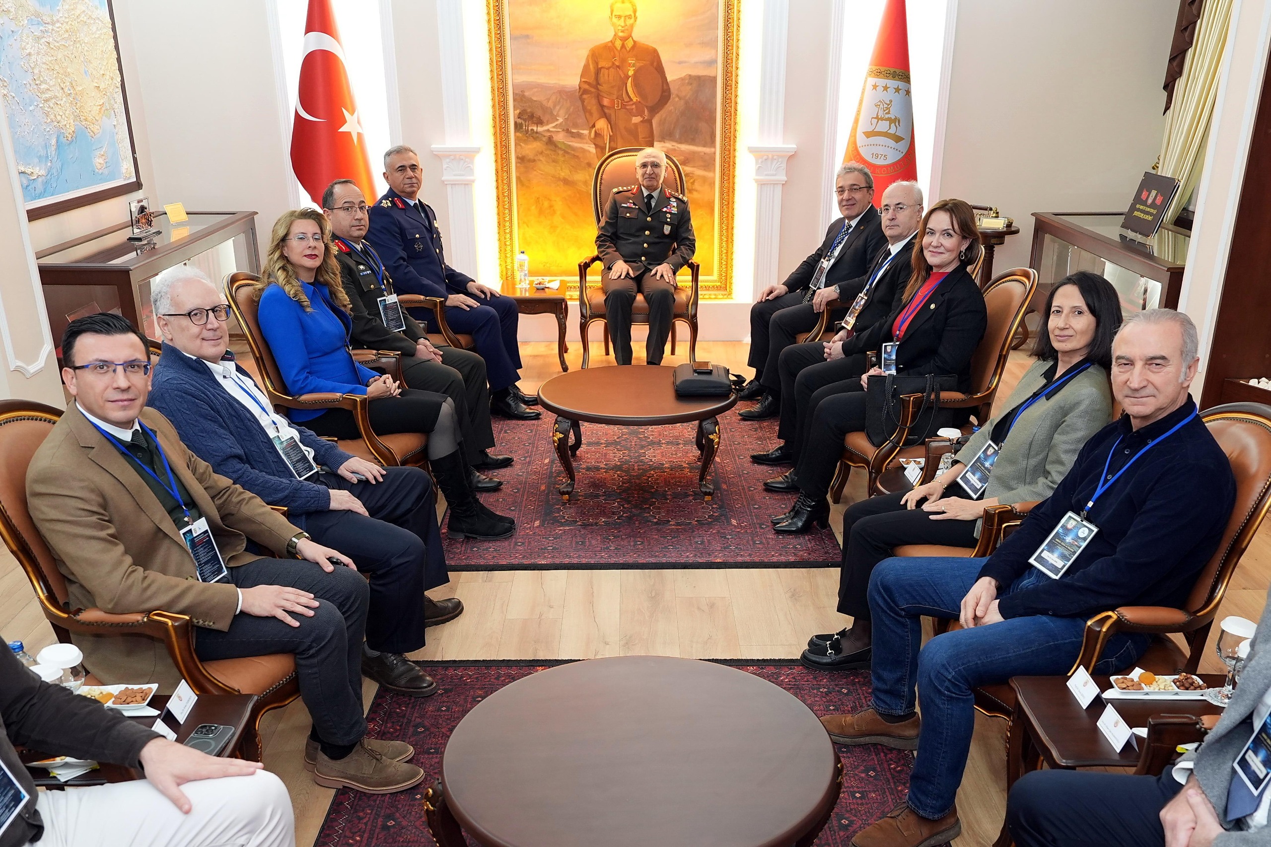 DEÜ ve Ege Ordusu Komutanlığı Savunmanın Geleceğini Yapay Zekâ ile Ele Aldı