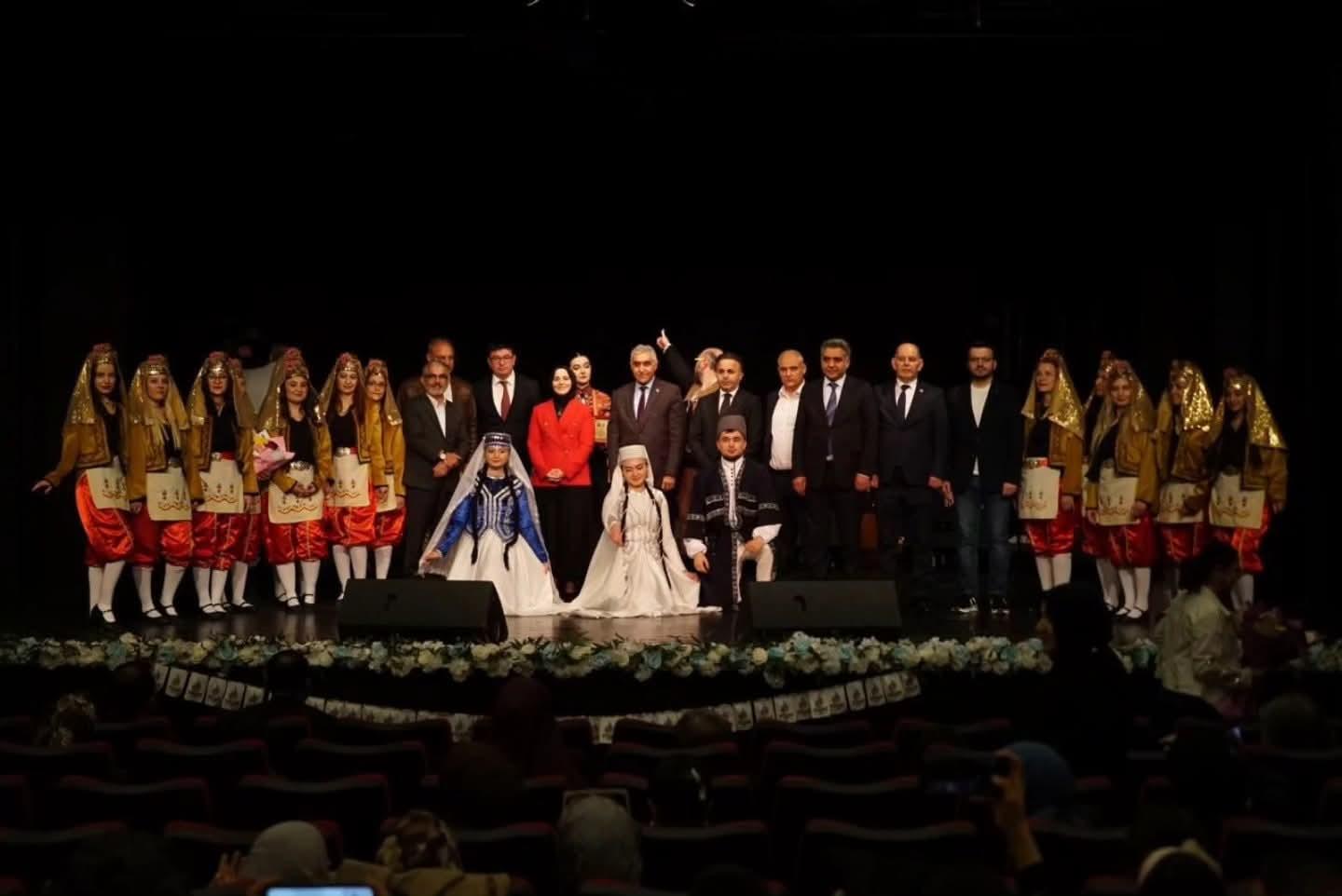 Erzurum’da “Azerbaycan-Türkiye Kardeşlik Gecesi” düzenlendi