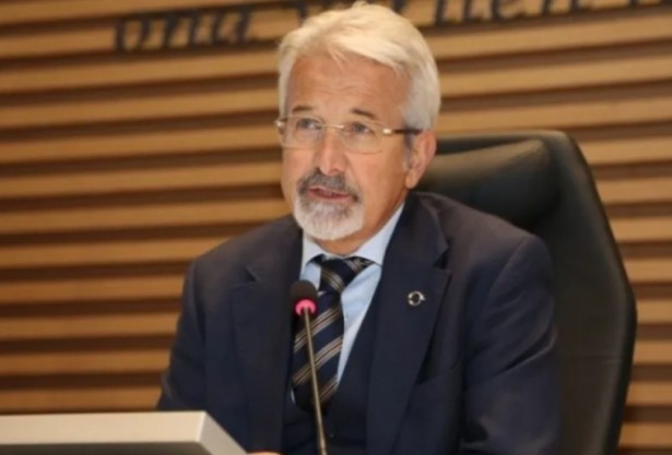 Eski Nilüfer Belediye Başkanı Turgay Erdem Rüşvet ve Örgüt Soruşturmasında Gözaltına Alındı