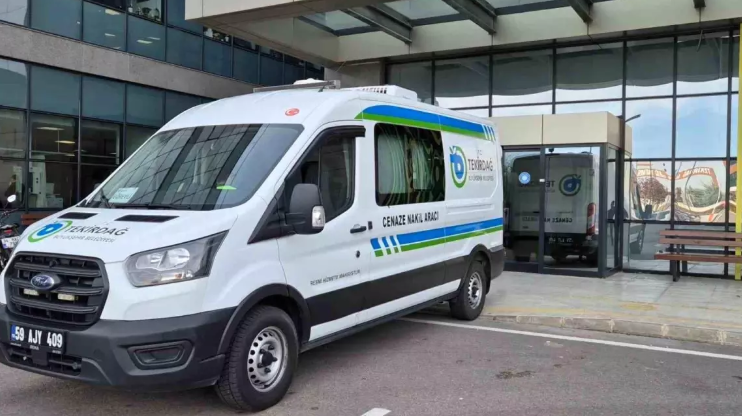 Faruk Fatih Özer’in Ölümünde Şok Detaylar! Banyo Kapısına Çarşafla Asılı Halde Bulundu