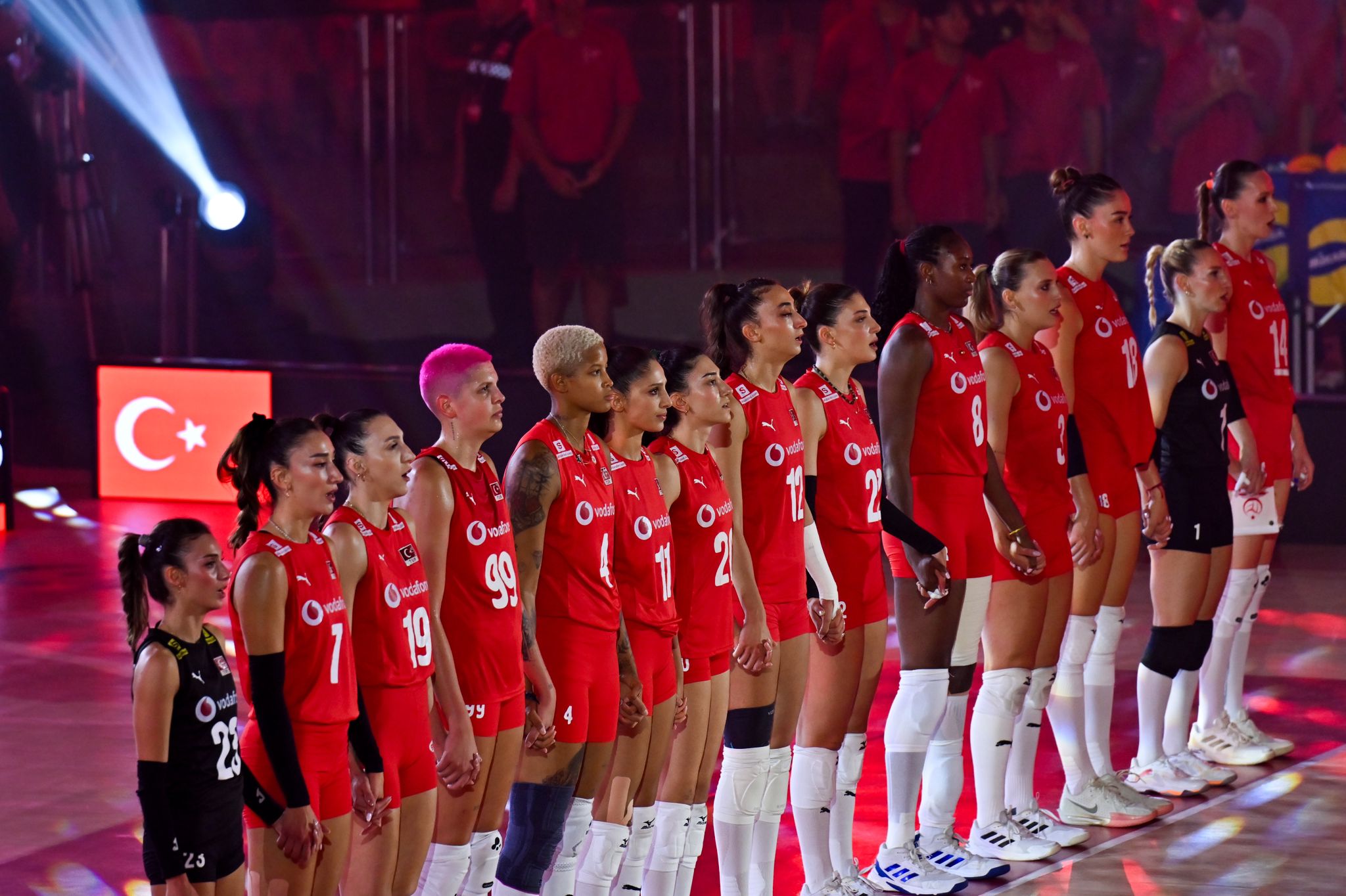 Filenin Sultanları Tarihi Finalde