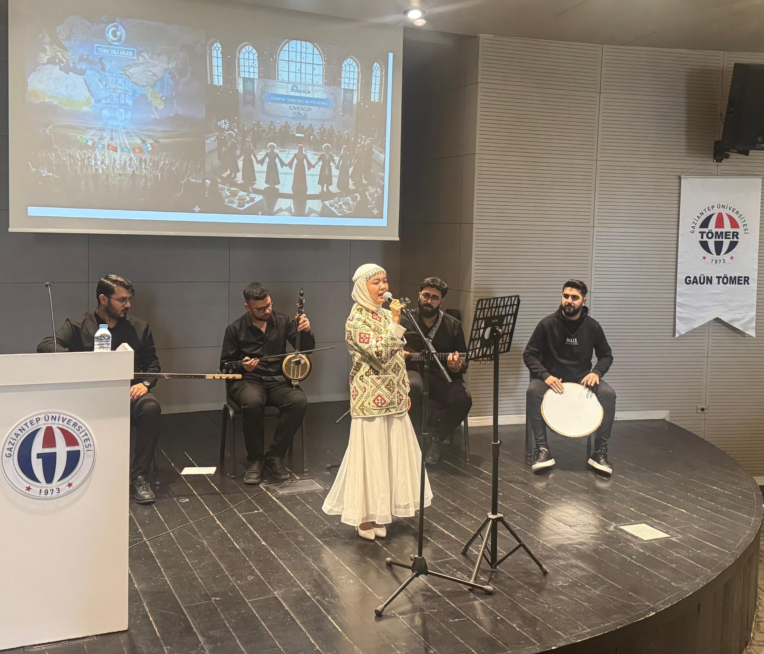 GAÜN’de “Dünya Türk Dili Ailesi Günü” Coşkuyla Kutlandı