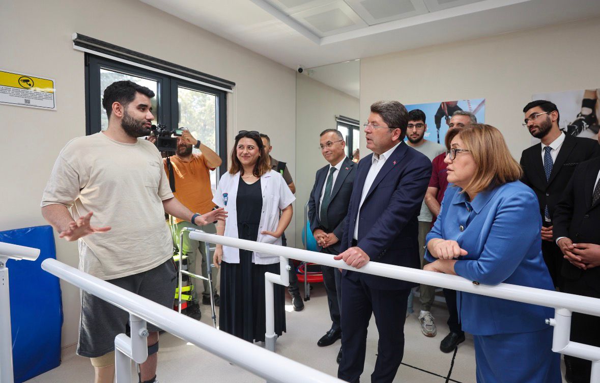 Gaziantep Büyükşehir, Umudu Yeniden Ayağa Kaldırıyor