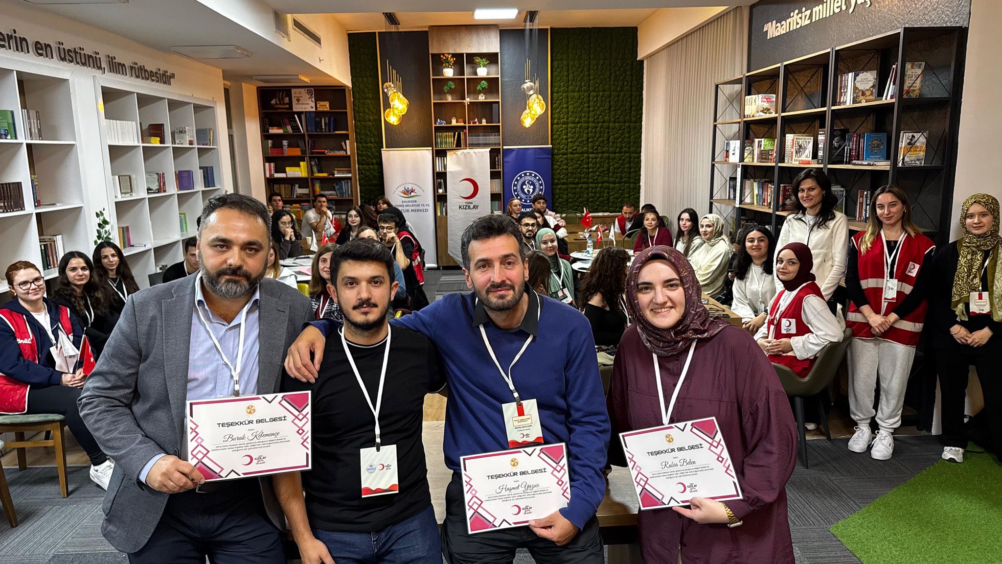 Genç Kızılay Balıkesir’den “Sosyal Gece Kampı”nda Unutulmaz Bir Gece