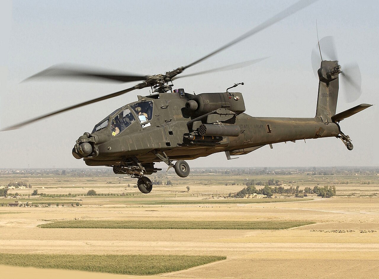 Hürmüz Boğazı Yakınlarında ABD’ye Ait Apache Helikopteri Düştü