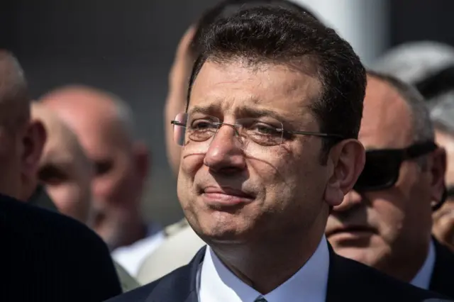 İBB ‘Yolsuzluk’ Davasında Gerginlik: Duruşma 5 Mayıs’a Ertelendi