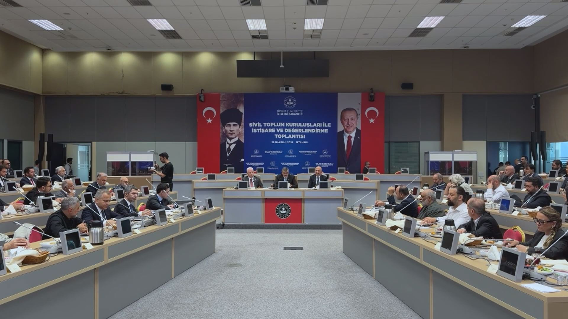 İçişleri Bakanı Mustafa Çiftçi: Suriyelilere Çalışma İzni Muafiyeti Getirdik