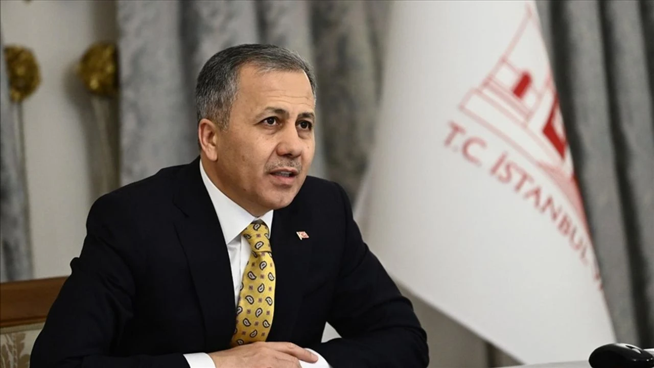 İçişleri Bakanı Yerlikaya: Mobil Göç Noktalarıyla 213 Binden Fazla Düzensiz Göçmen Tespit Edildi