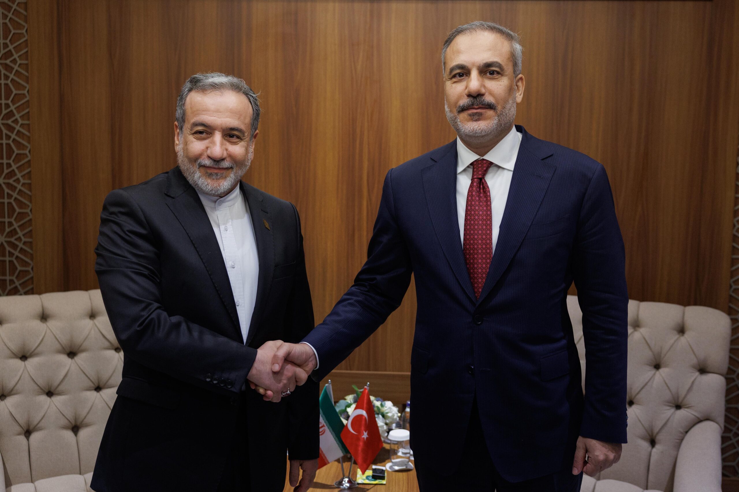 İran Dışişleri Bakanı Arakçi Yarın Türkiye’ye Geliyor: Masada Kritik Başlıklar Var