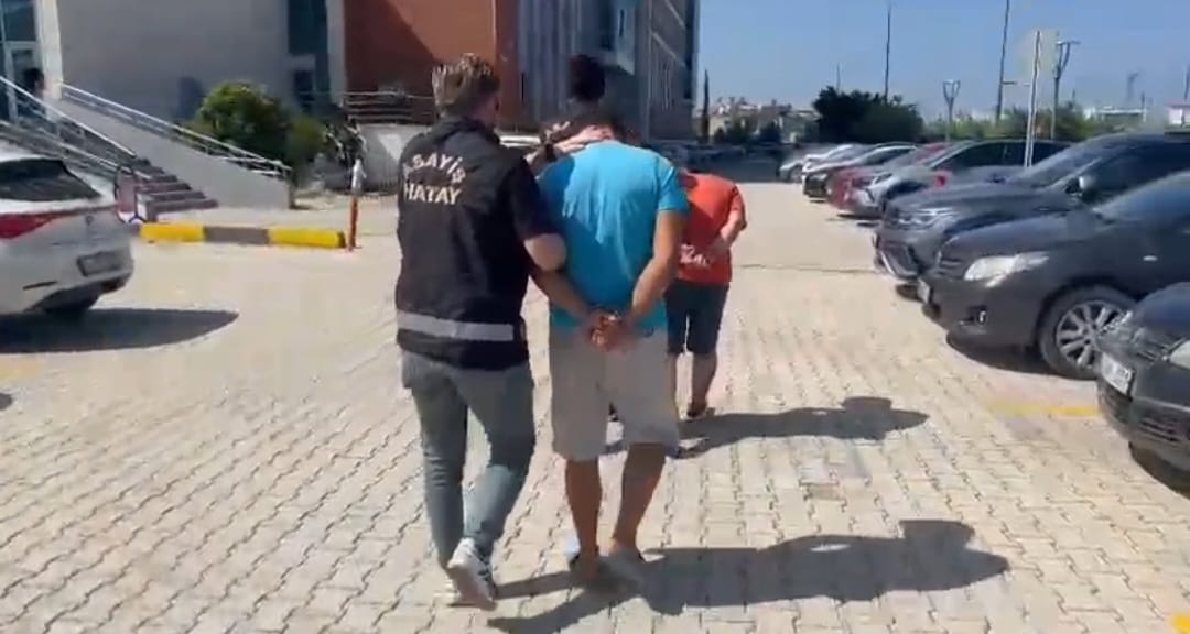 İskenderun’da Firari Hükümlülere Operasyon: 2 Kişi Tutuklandı