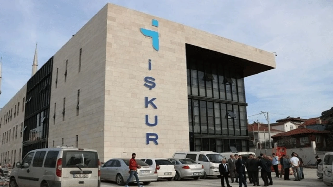İŞKUR, Ocak-Temmuz Arası 903 Bin 987 Kişiyi İşe Yerleştirdi