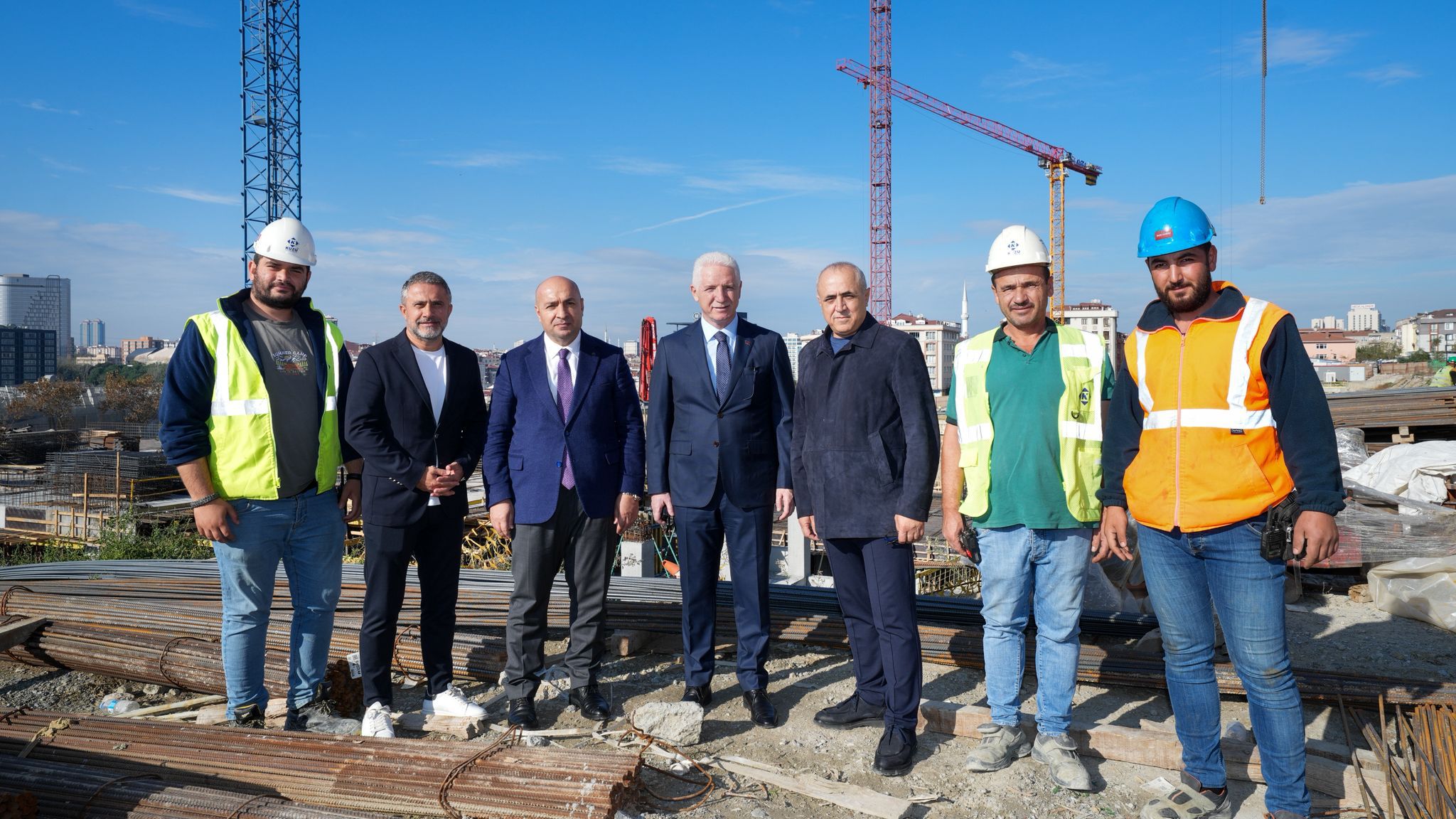 İstanbul Bayrampaşa’ya Yeni Devlet Hastanesi: Vali Davut Gül Çalışmaları Yerinde İnceledi