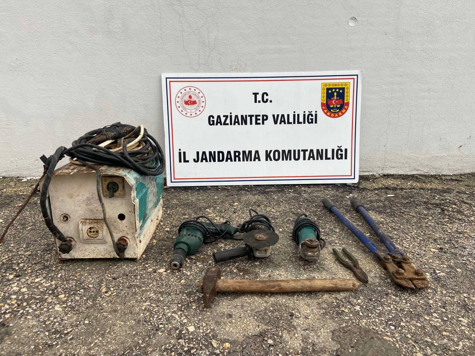 JASAT’tan Hırsızlara Geçit Yok: 11 Olay Aydınlatıldı, 31 Şüpheli Yakalandı