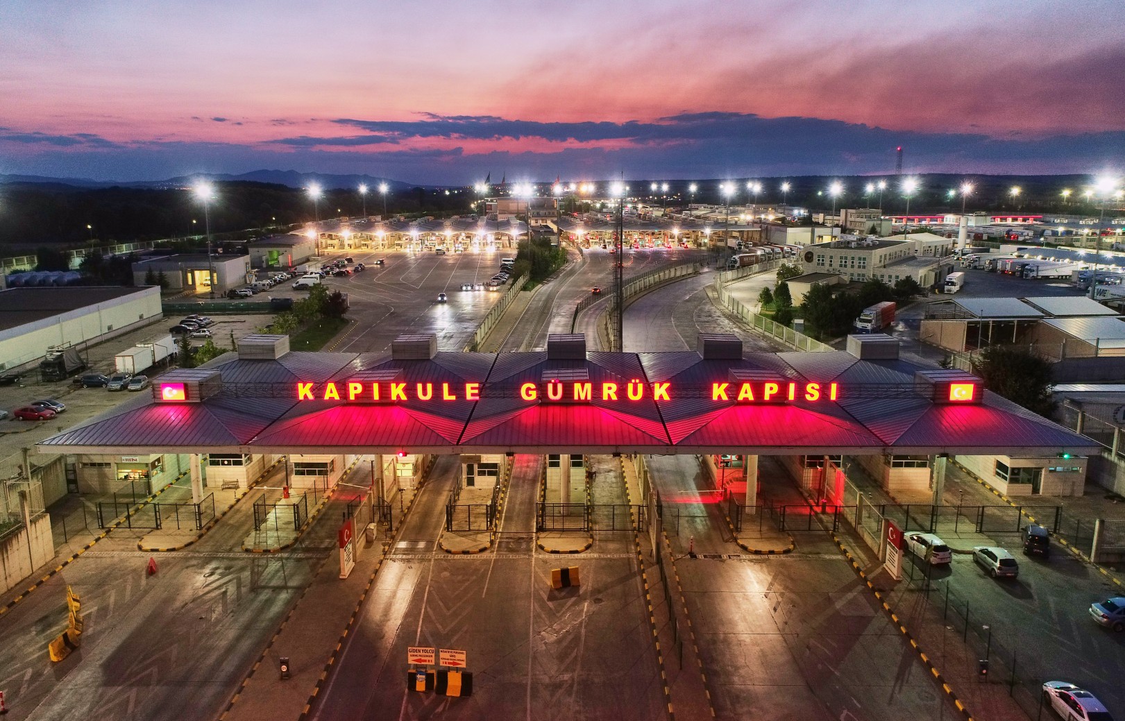 Kapıkule’de Dev Operasyon: 1 Ton Uyuşturucu Yakalandı